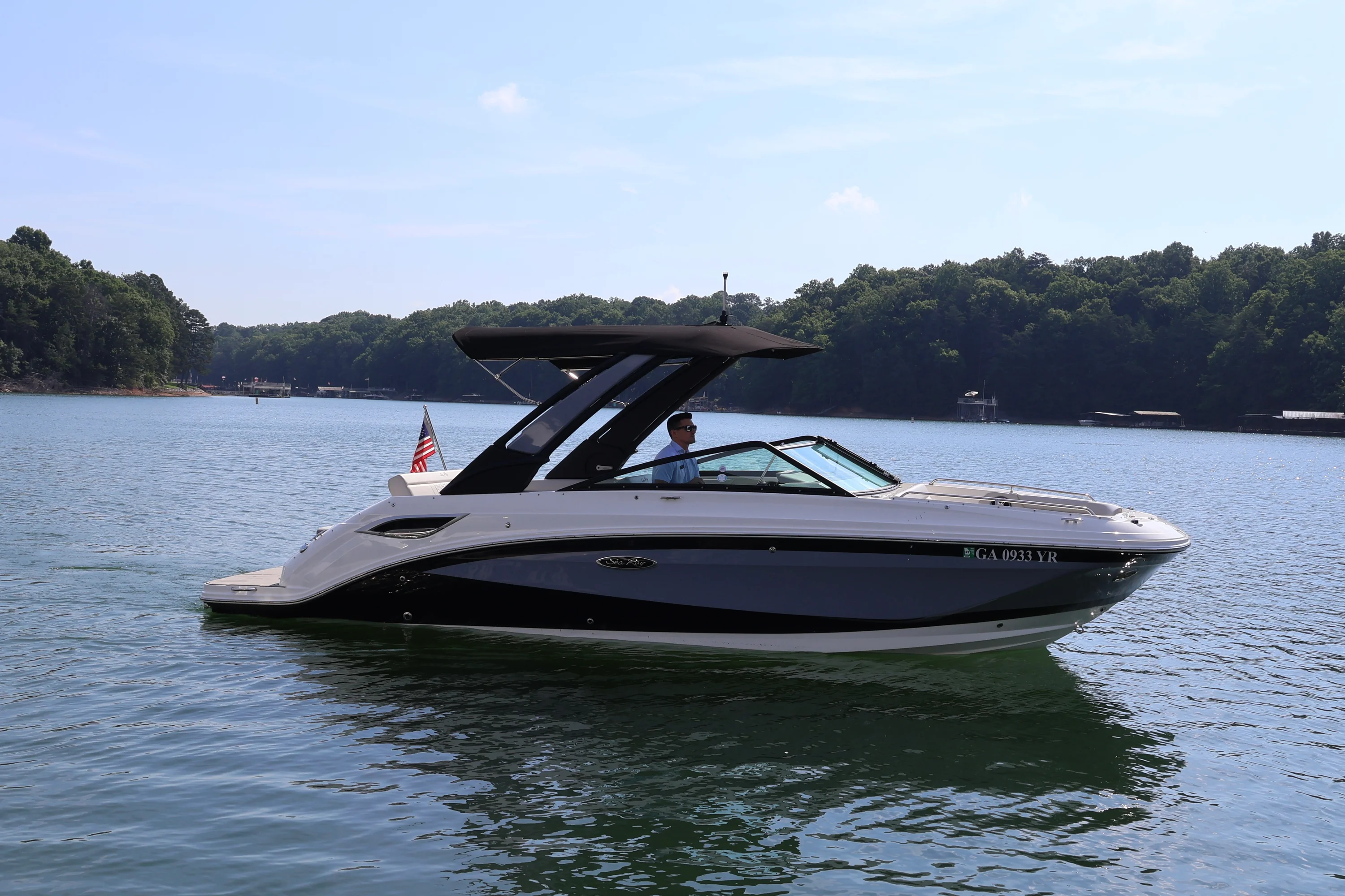 2022 Sea Ray SDX 250 Image Thumbnail #6