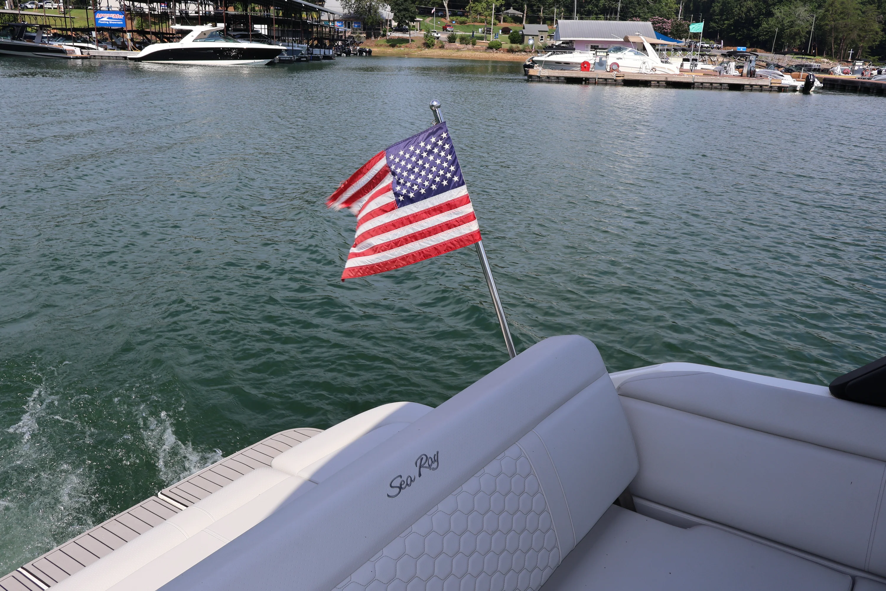 2022 Sea Ray SDX 250 Image Thumbnail #20