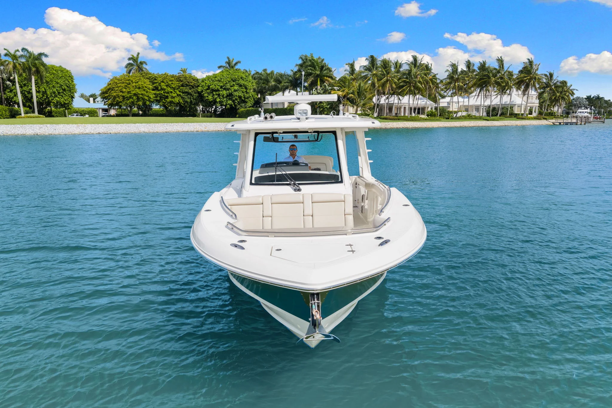 2020 Boston Whaler 350 REALM Image Thumbnail #19