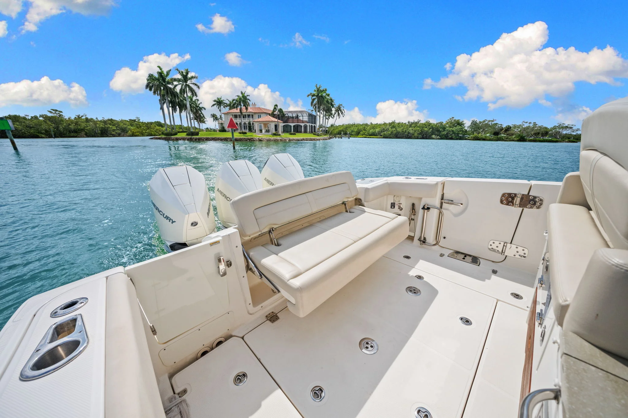 2020 Boston Whaler 350 REALM Image Thumbnail #35