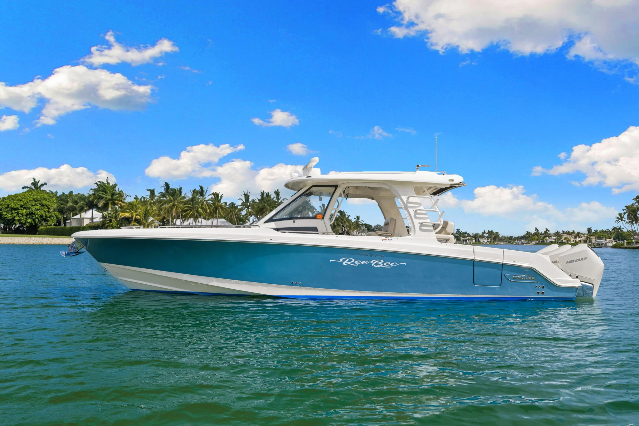 2020 Boston Whaler 350 REALM Image Thumbnail #0