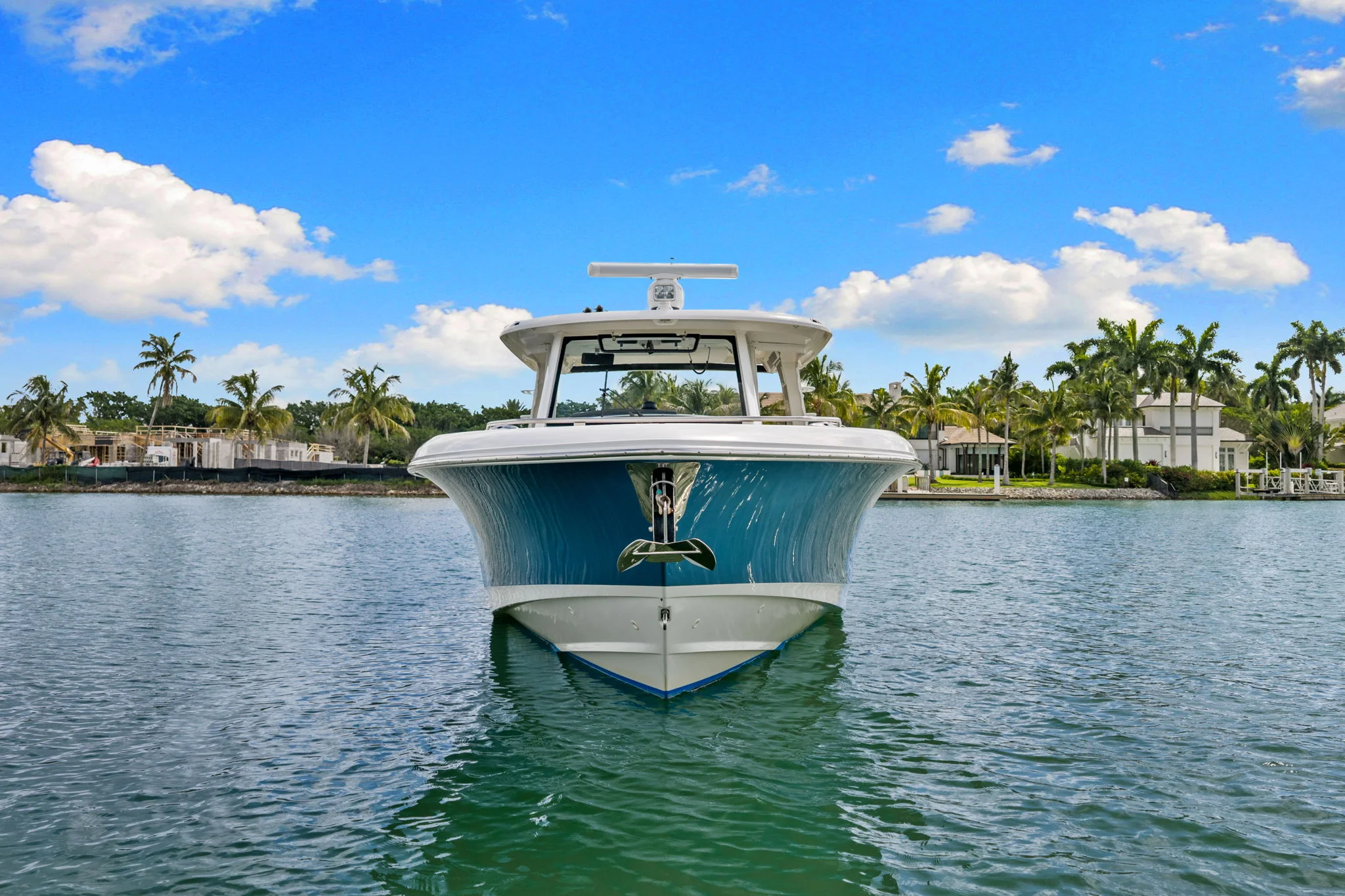 2020 Boston Whaler 350 REALM Image Thumbnail #1