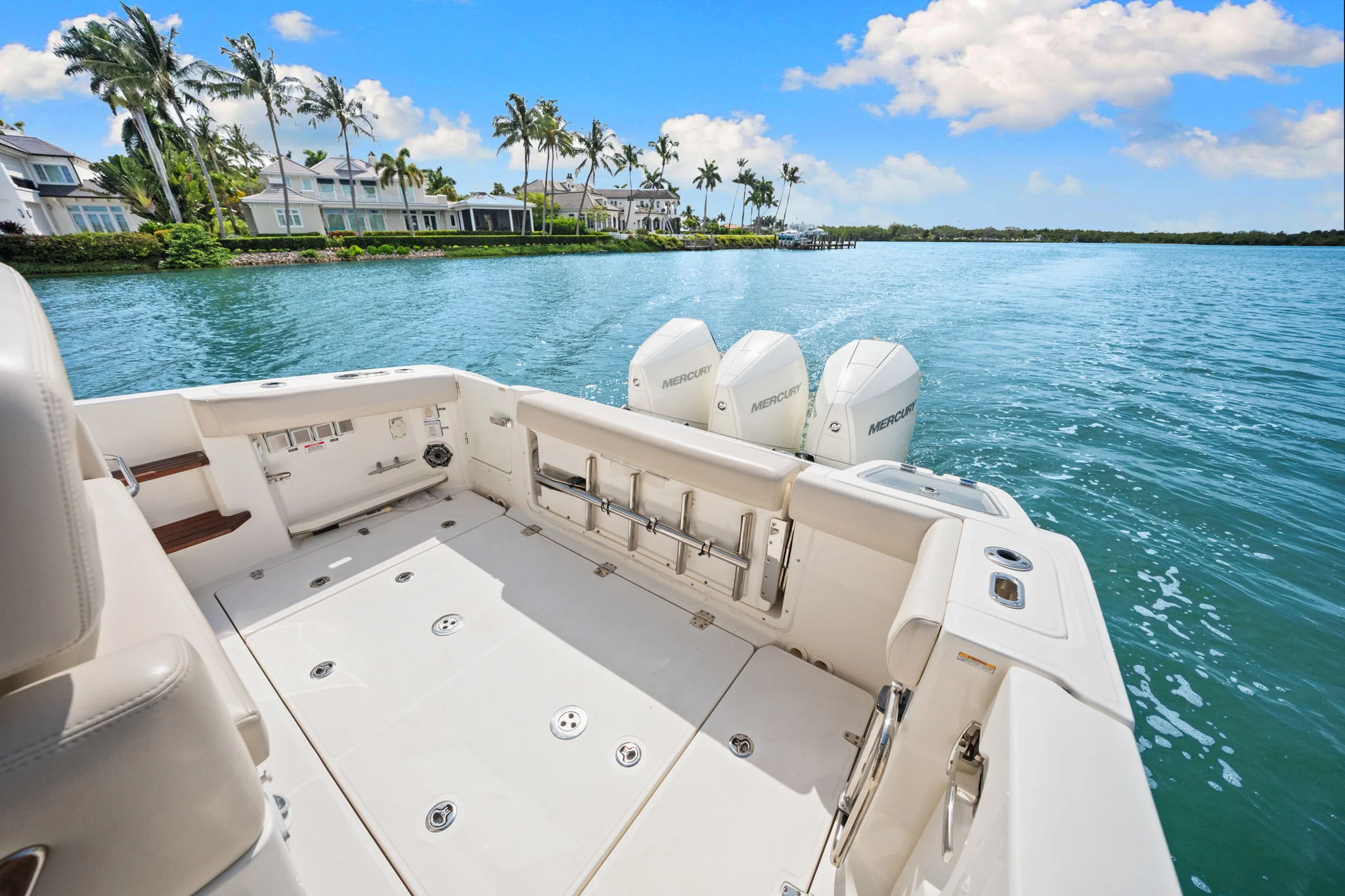 2020 Boston Whaler 350 REALM Image Thumbnail #43