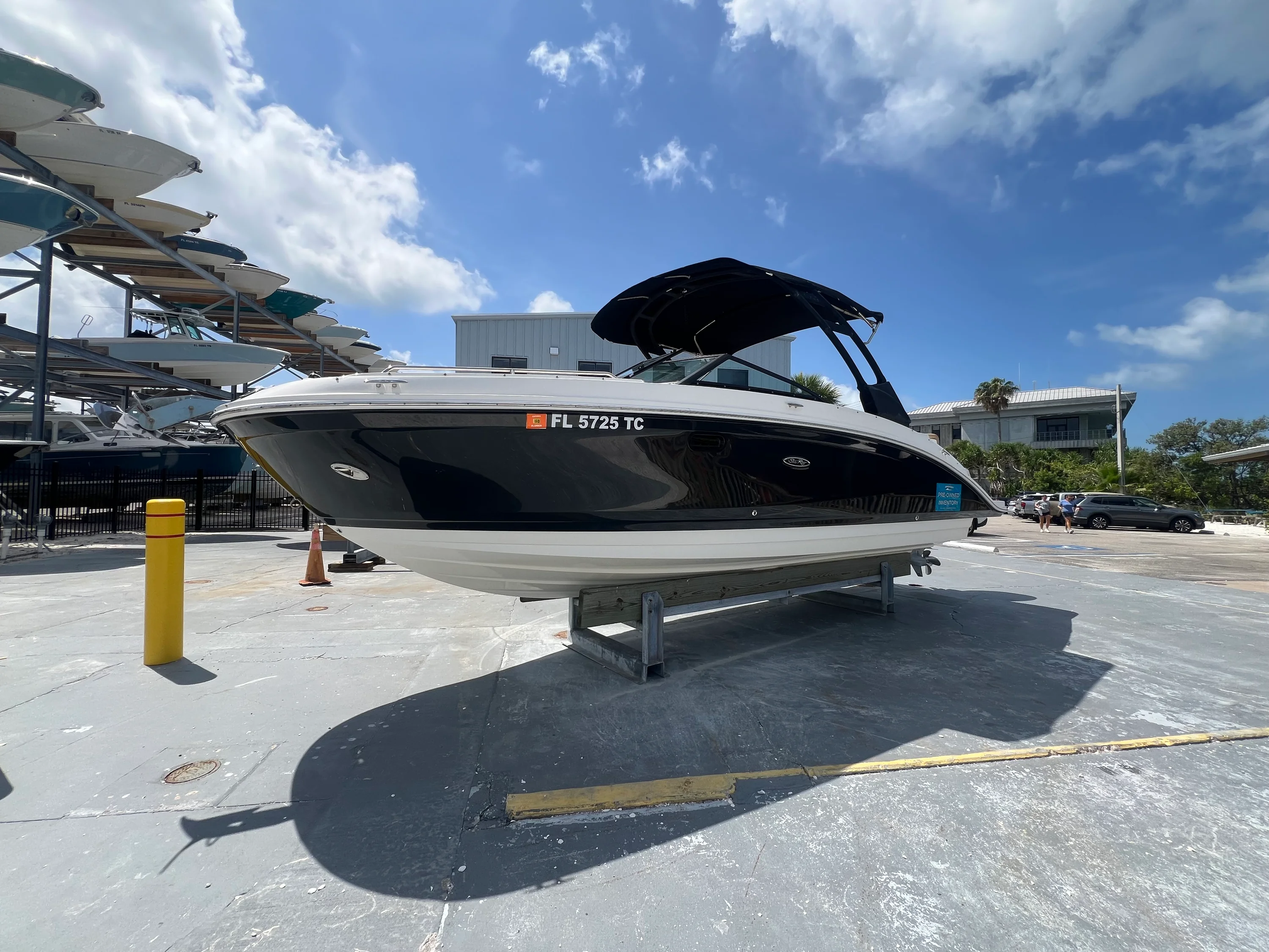 2022 Sea Ray SDX 270 Outboard Image Thumbnail #5
