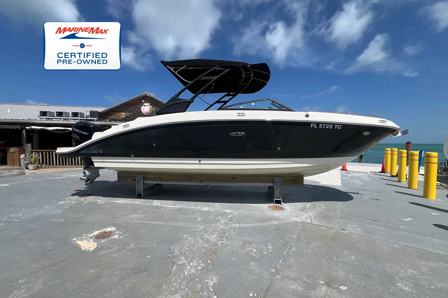 2022 Sea Ray SDX 270 Outboard Image Thumbnail #0