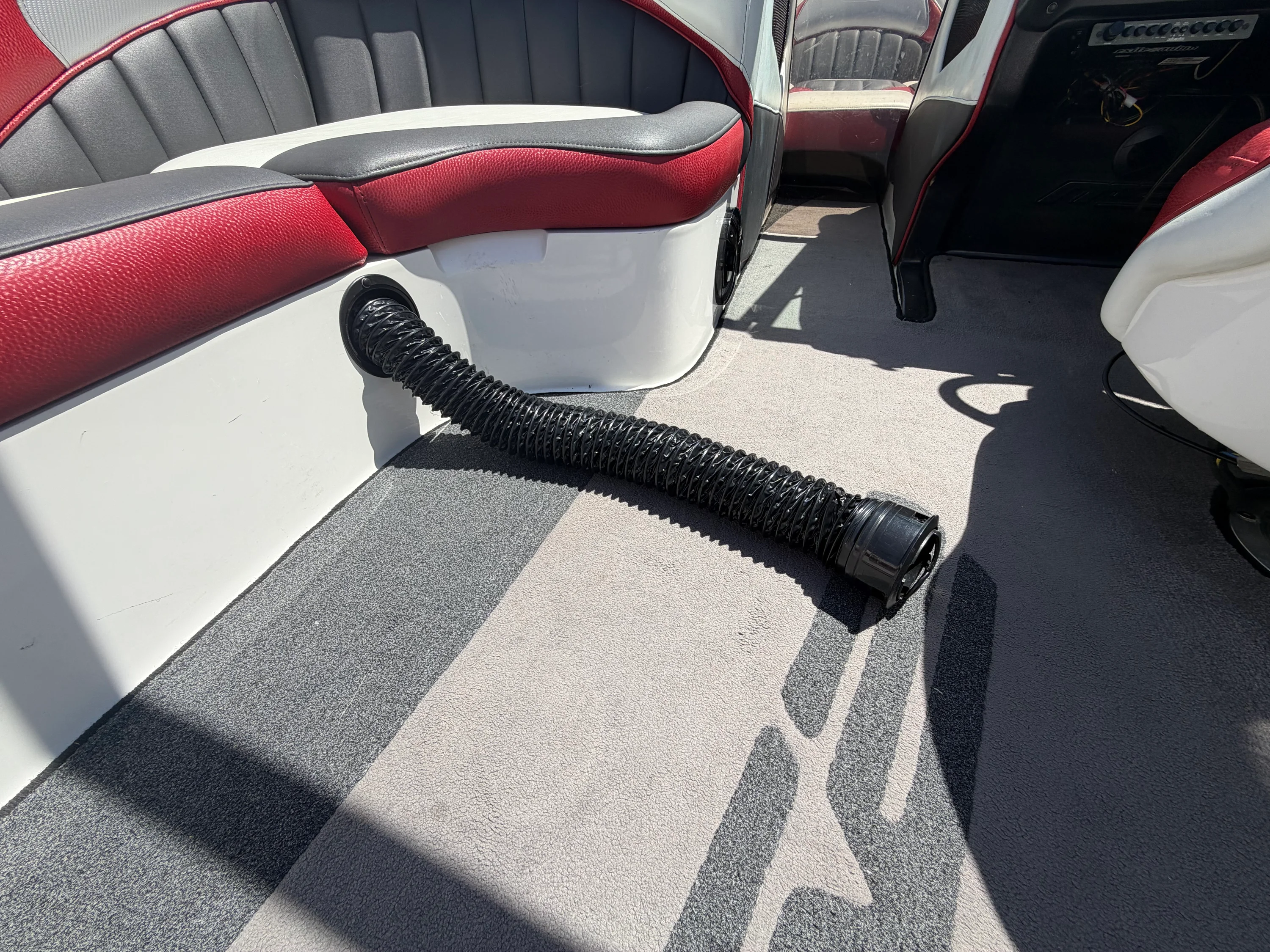 2015 MB Sports B52 23 Image Thumbnail #41