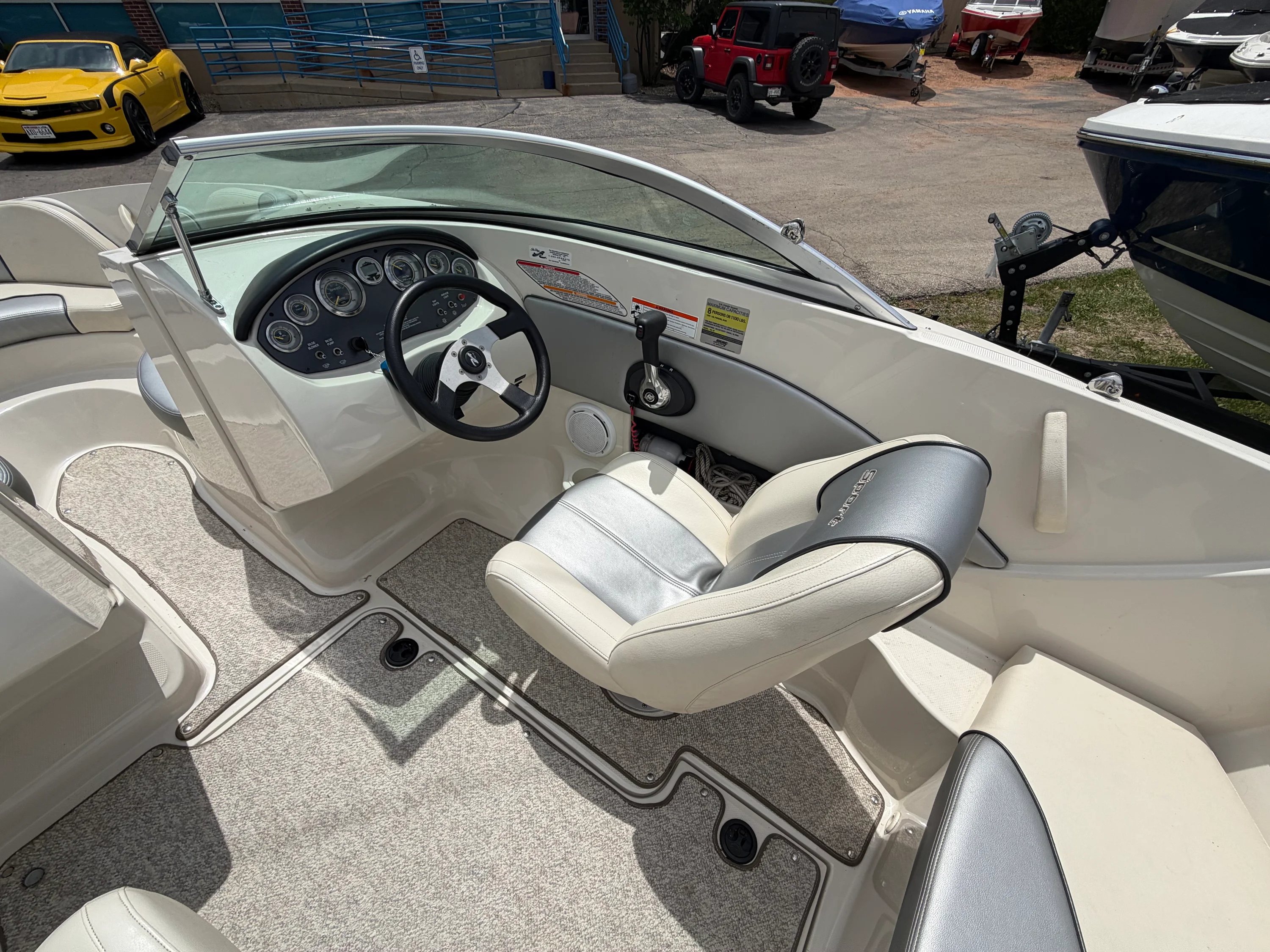 2010 Sea Ray 185 SP/SS Image Thumbnail #21