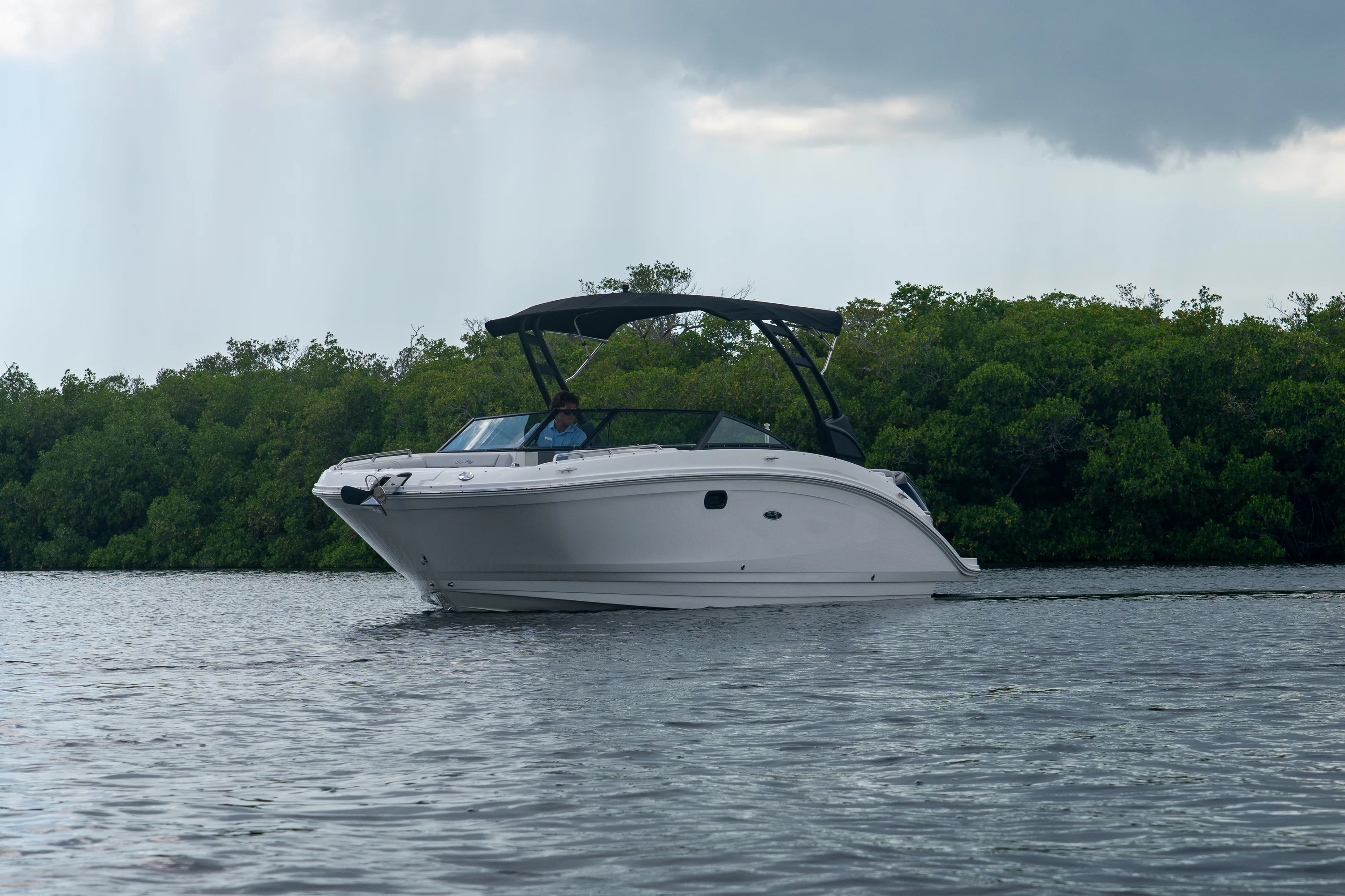 2024 Sea Ray SDX 270 Outboard Image Thumbnail #25