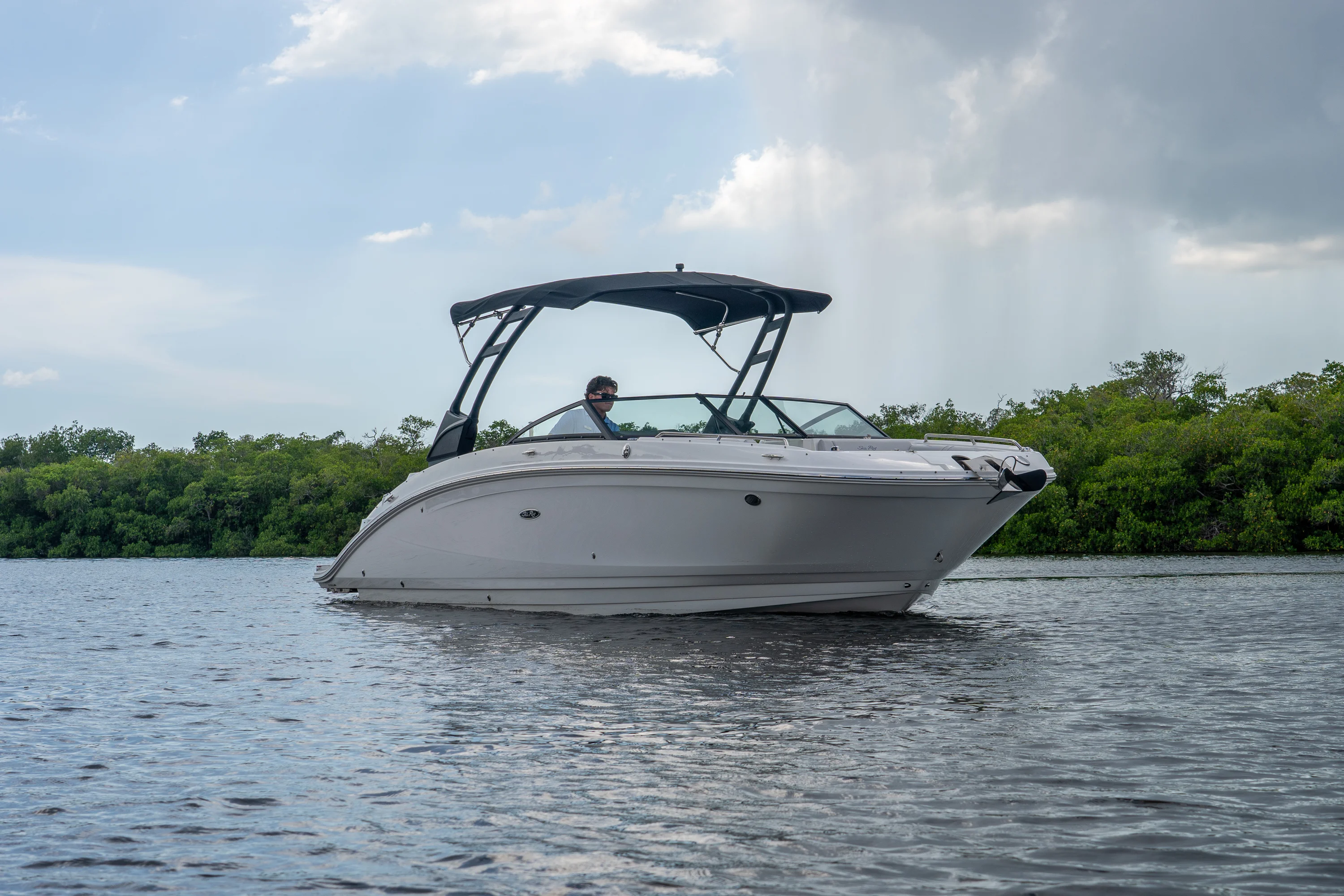 2024 Sea Ray SDX 270 Outboard Image Thumbnail #26