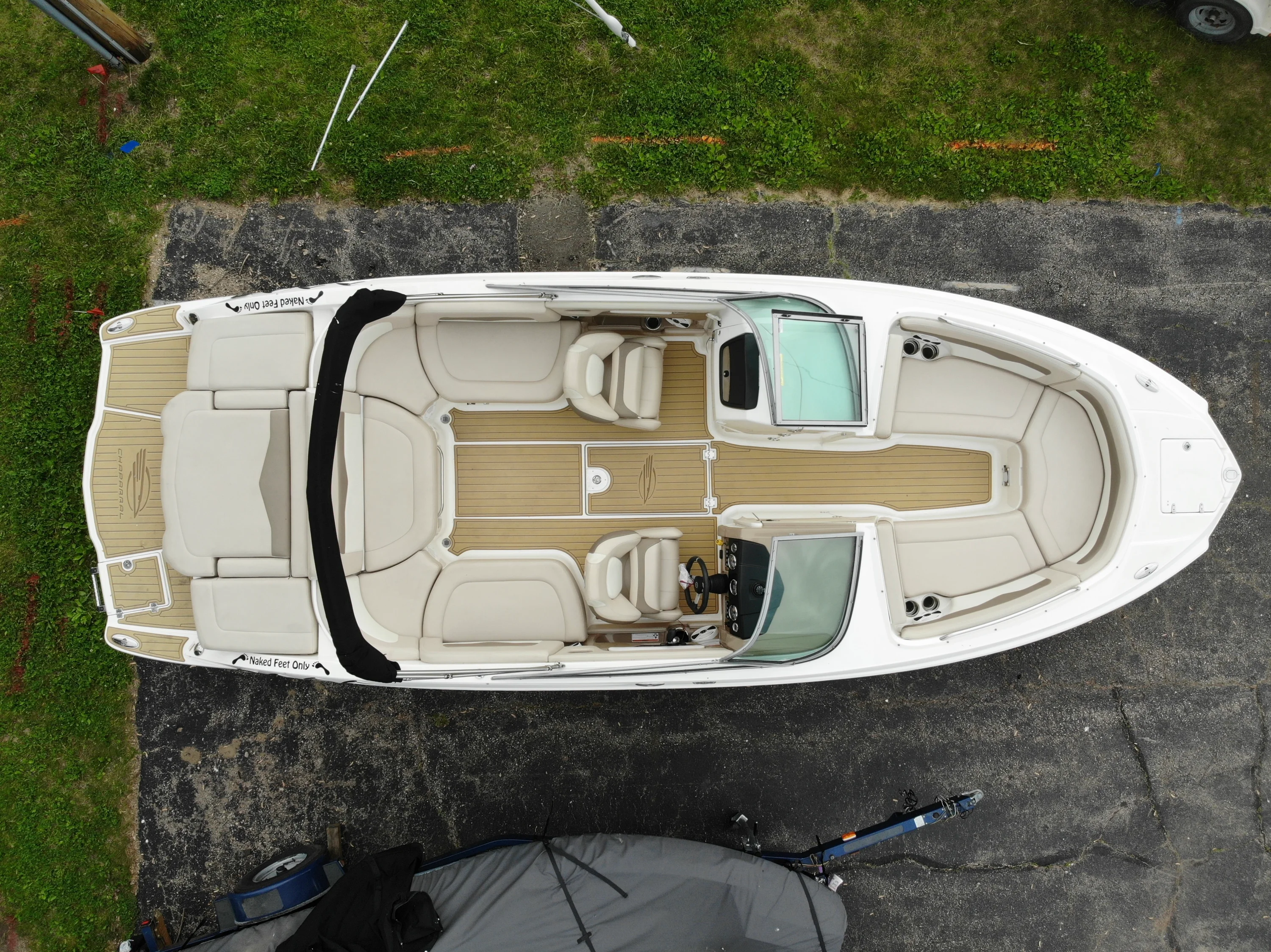 2011 Chaparral 246SSI Image Thumbnail #0