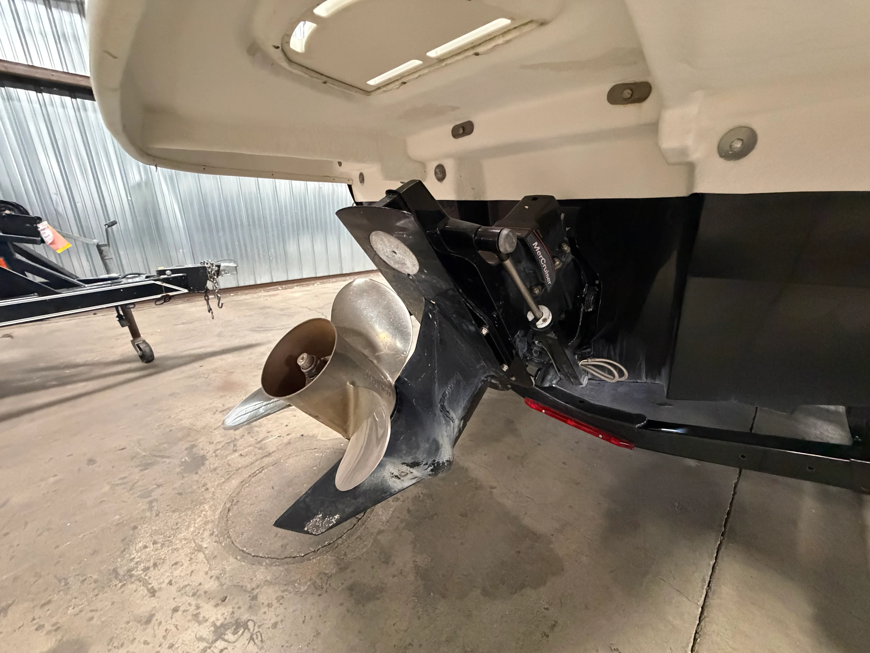 2012 Sea Ray 220 SD Image Thumbnail #6