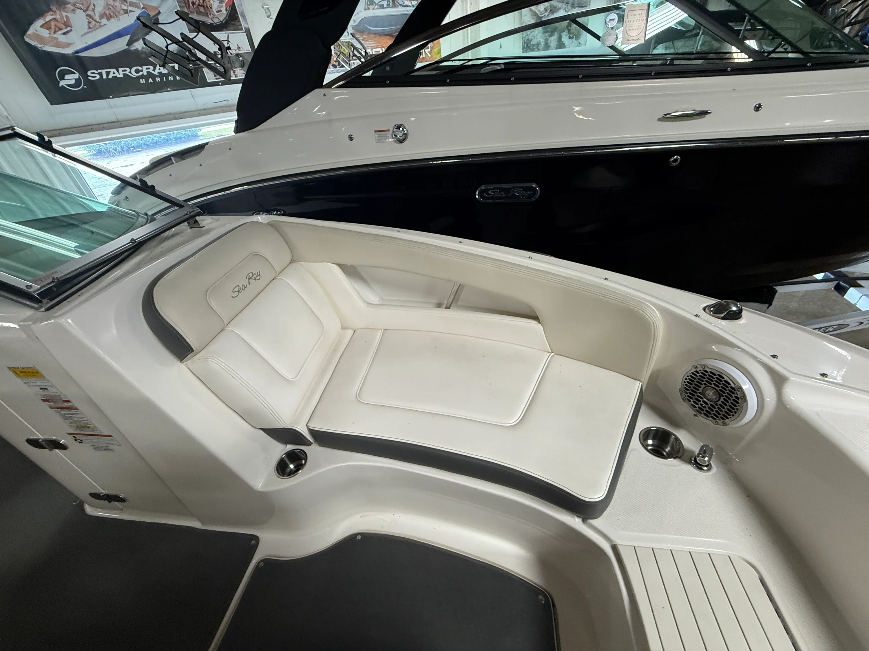 2012 Sea Ray 220 SD Image Thumbnail #64