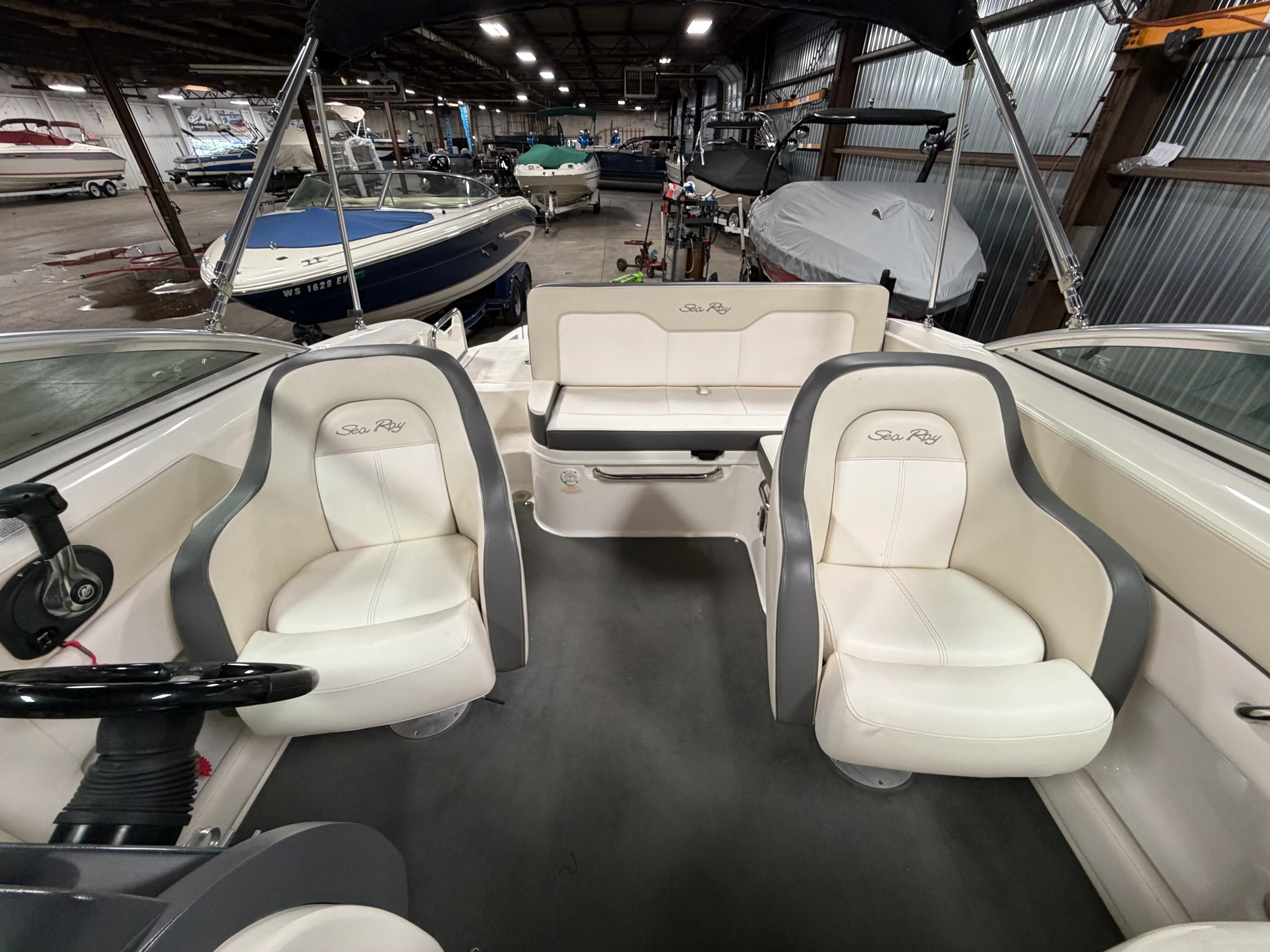 2012 Sea Ray 220 SD Image Thumbnail #41