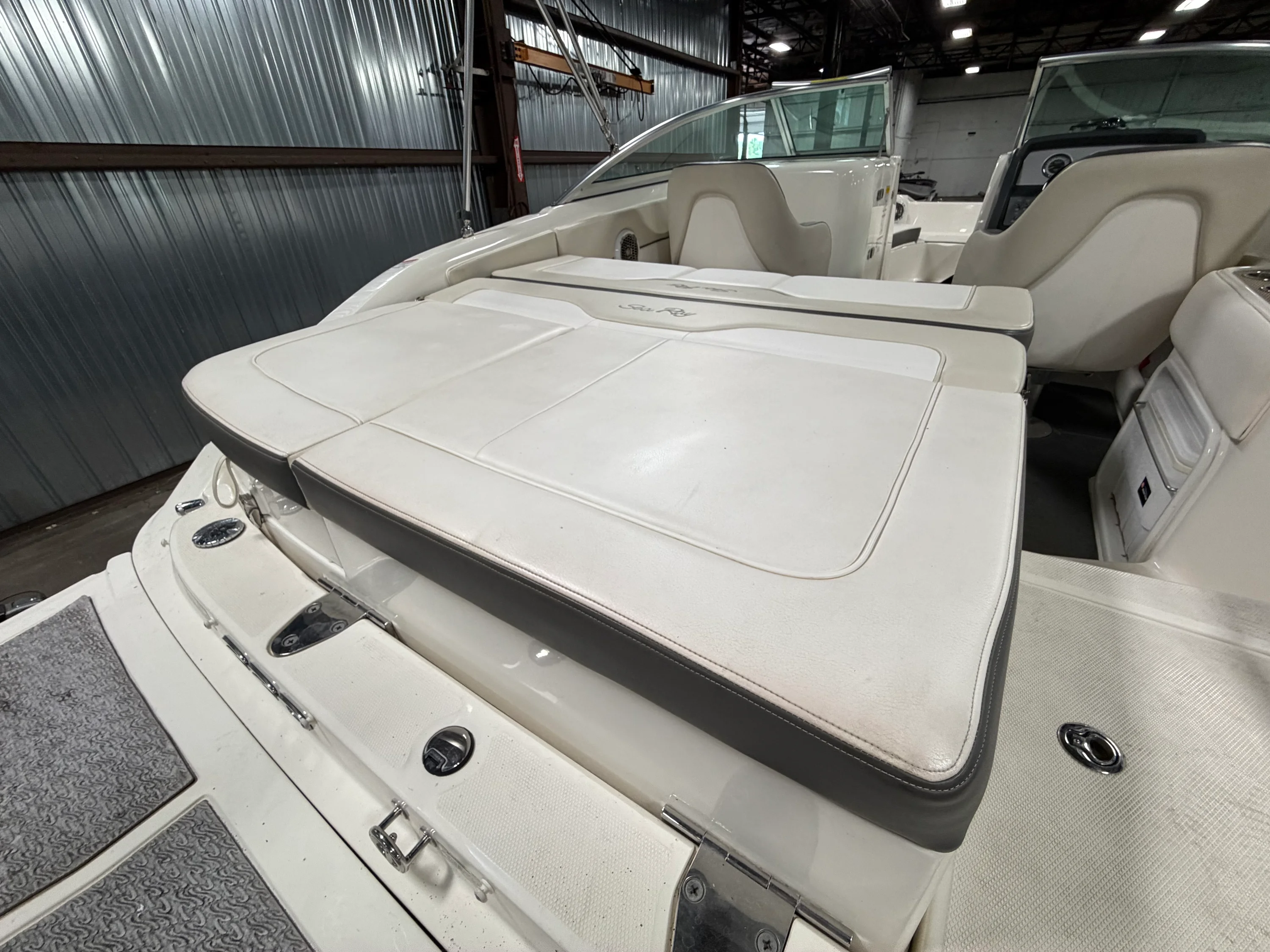 2012 Sea Ray 220 SD Image Thumbnail #44