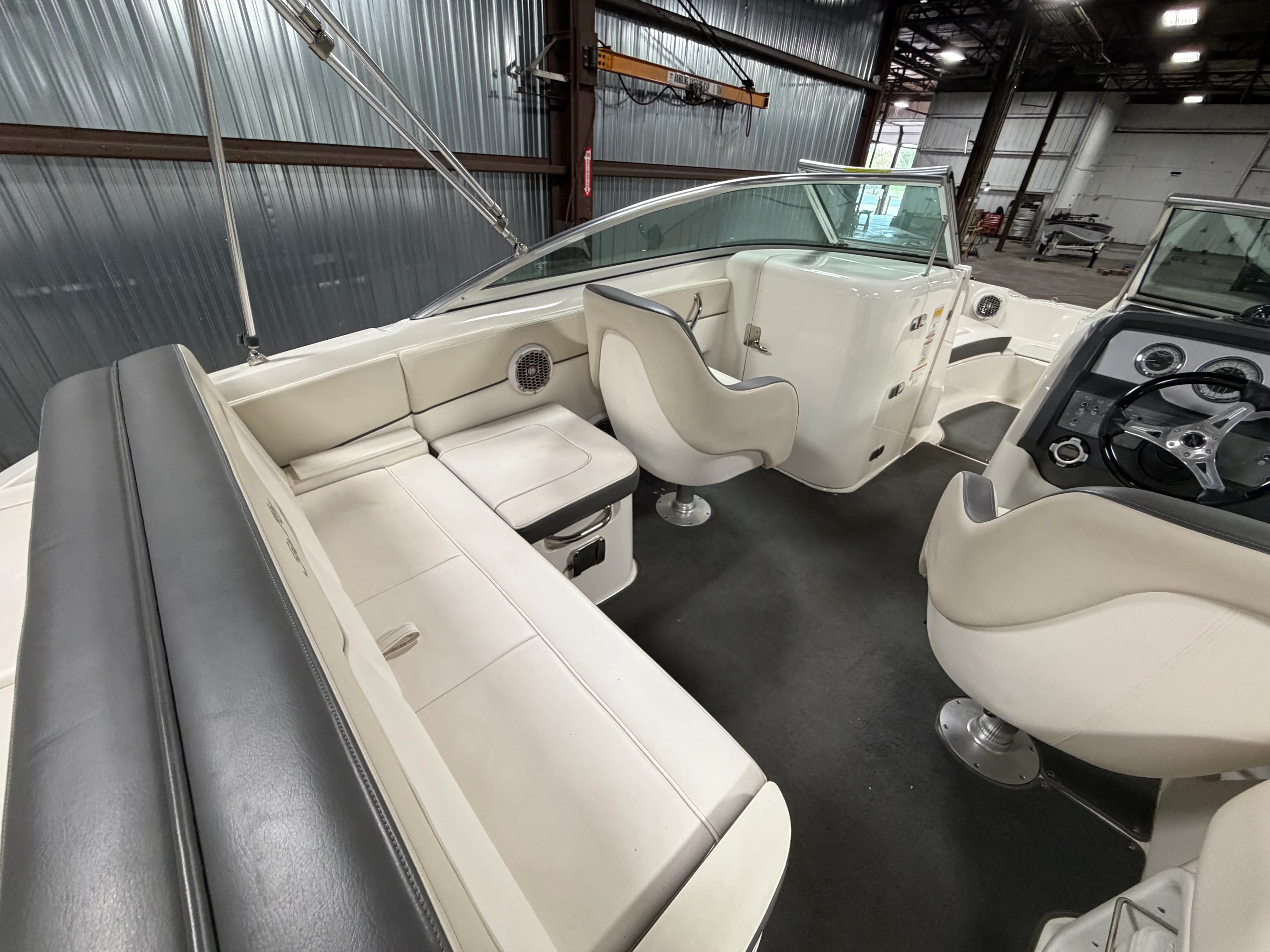 2012 Sea Ray 220 SD Image Thumbnail #43