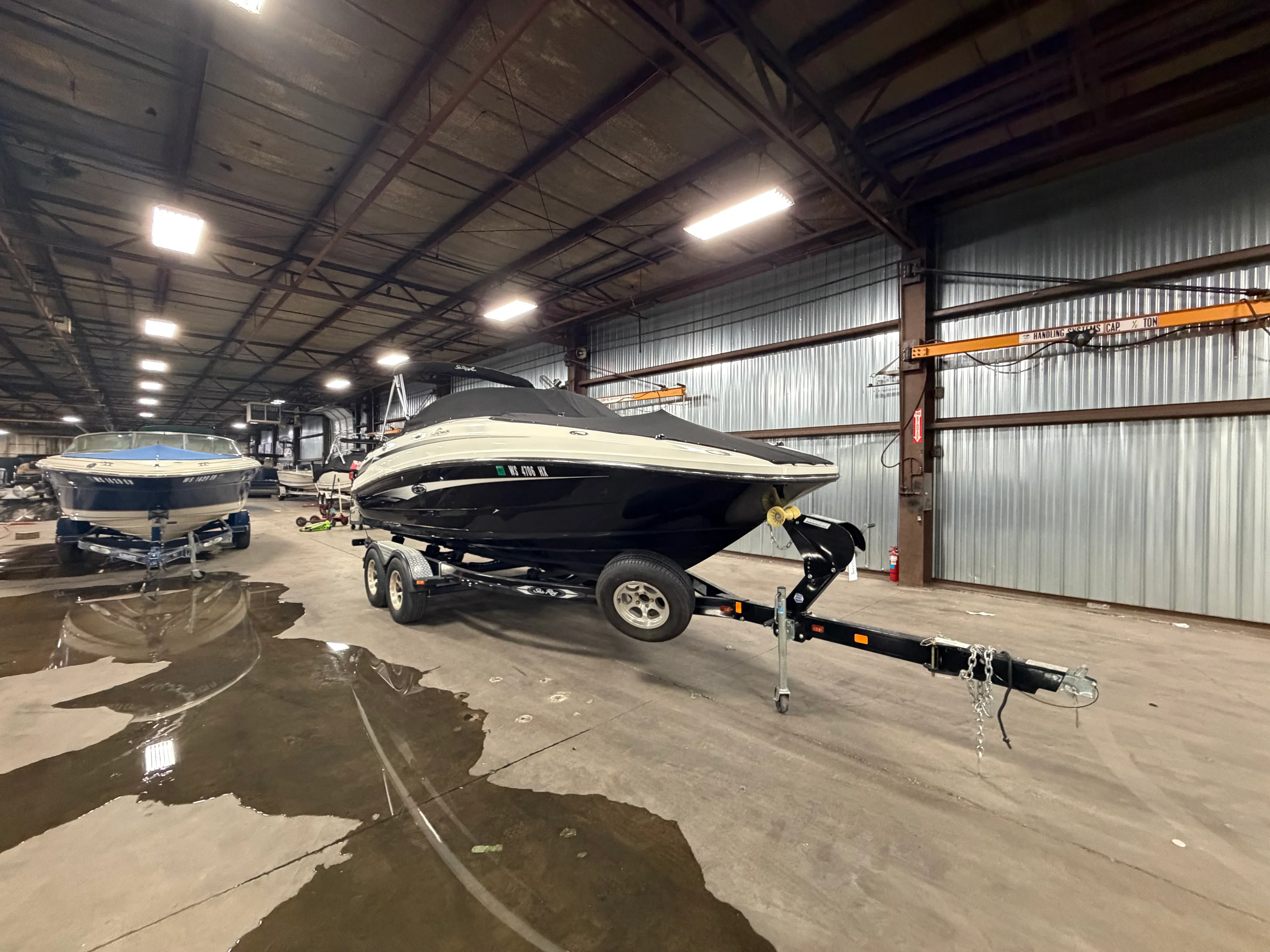 2012 Sea Ray 220 SD Image Thumbnail #2