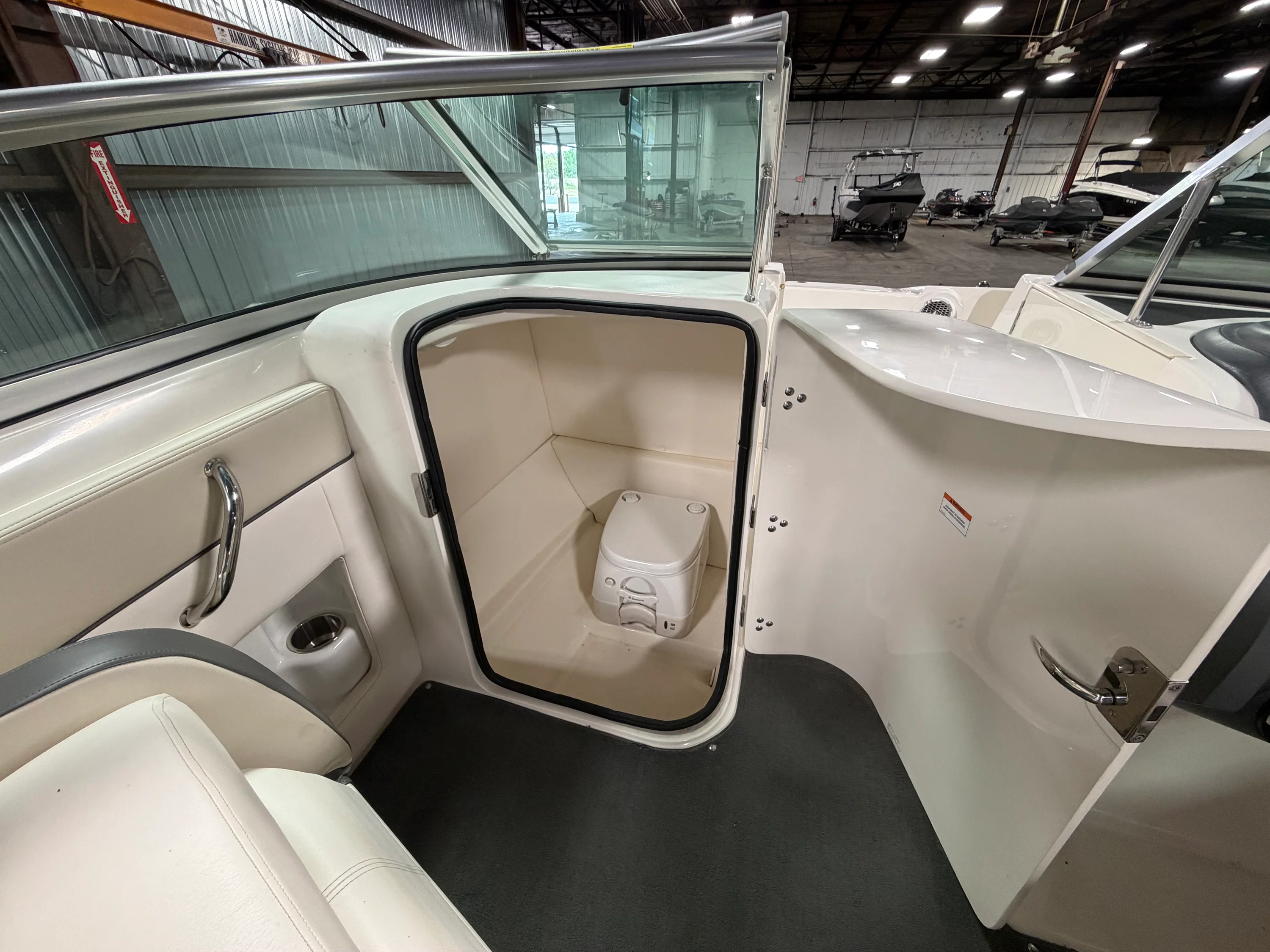 2012 Sea Ray 220 SD Image Thumbnail #23