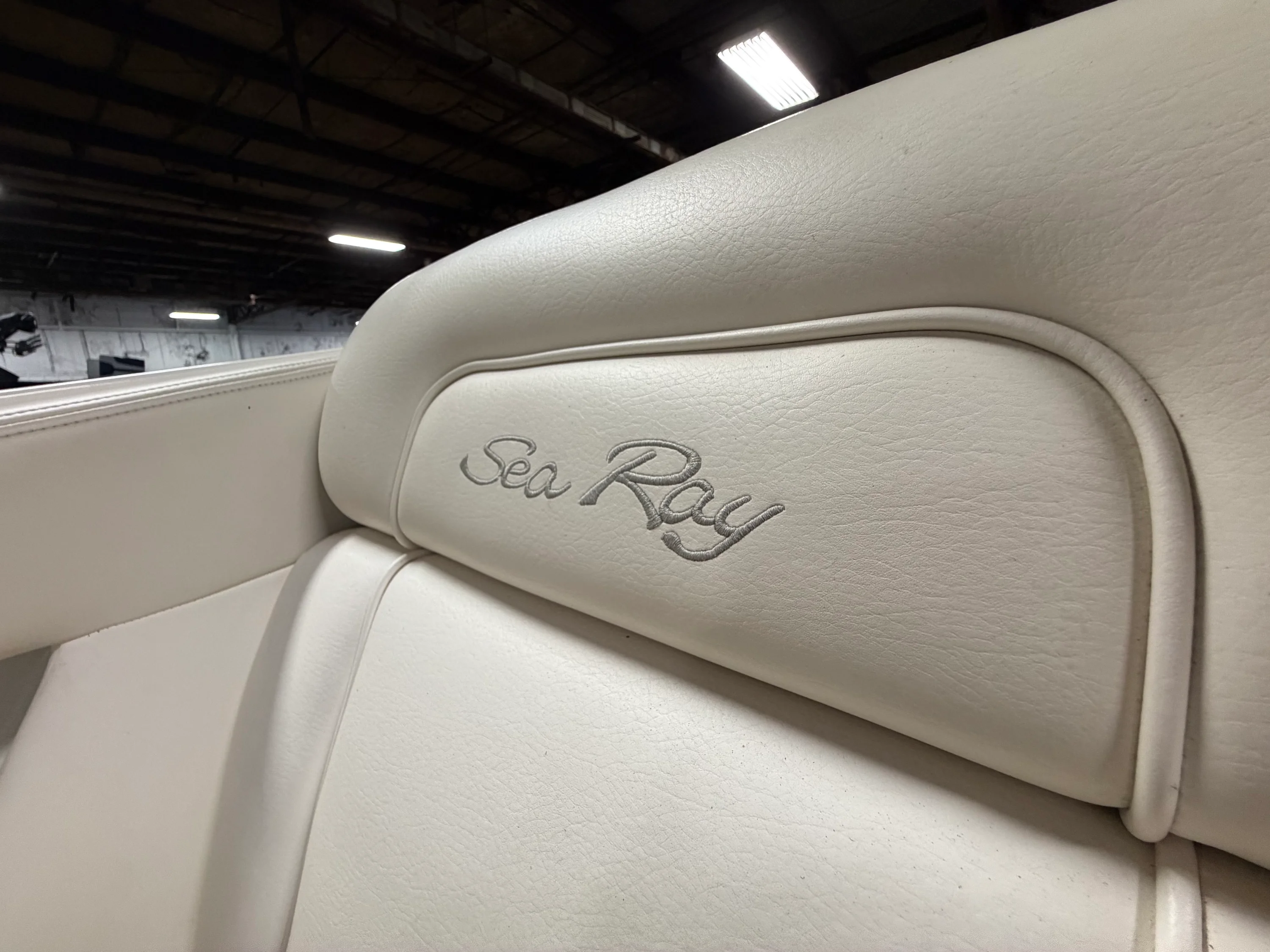 2012 Sea Ray 220 SD Image Thumbnail #33