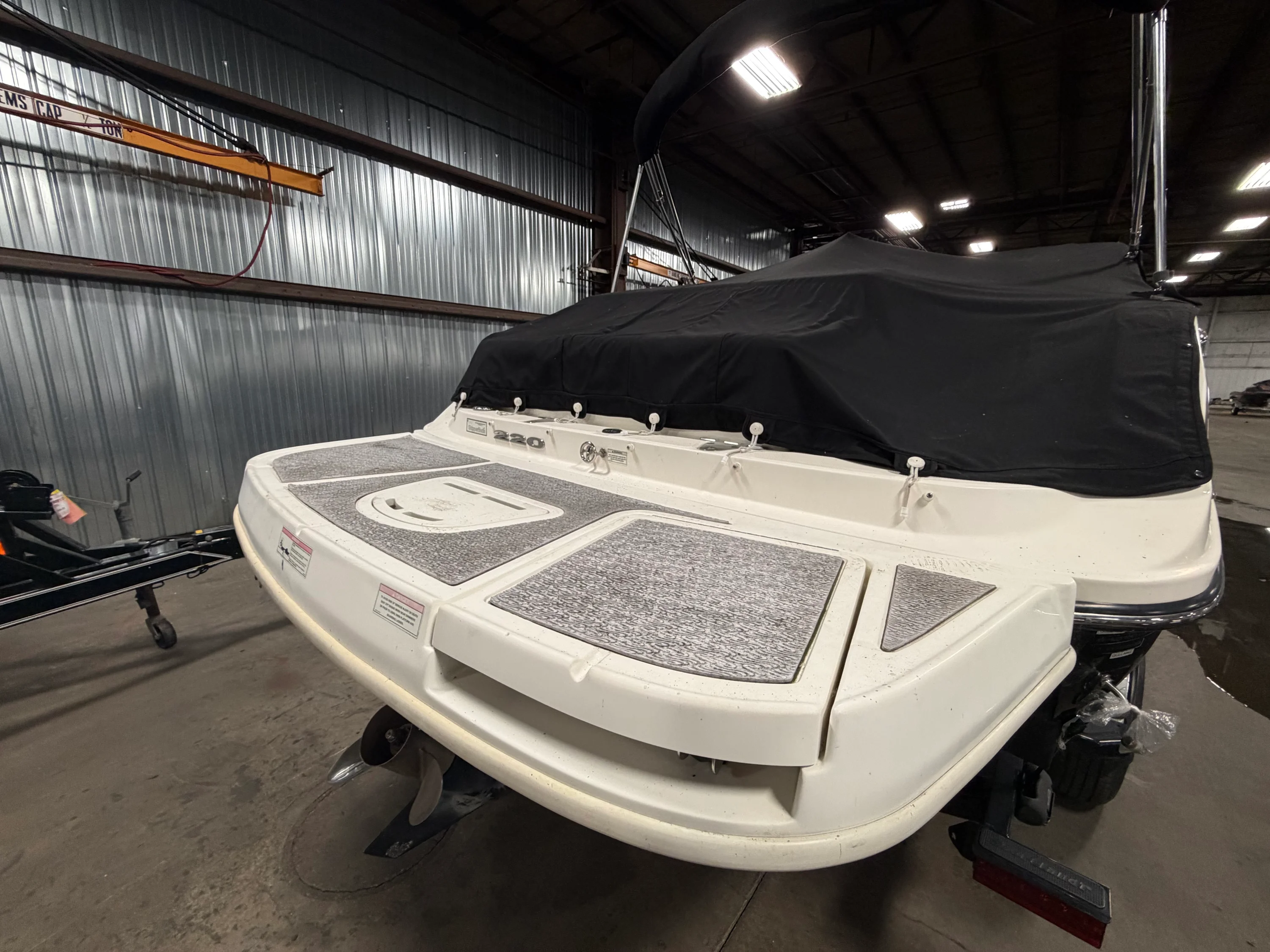 2012 Sea Ray 220 SD Image Thumbnail #7
