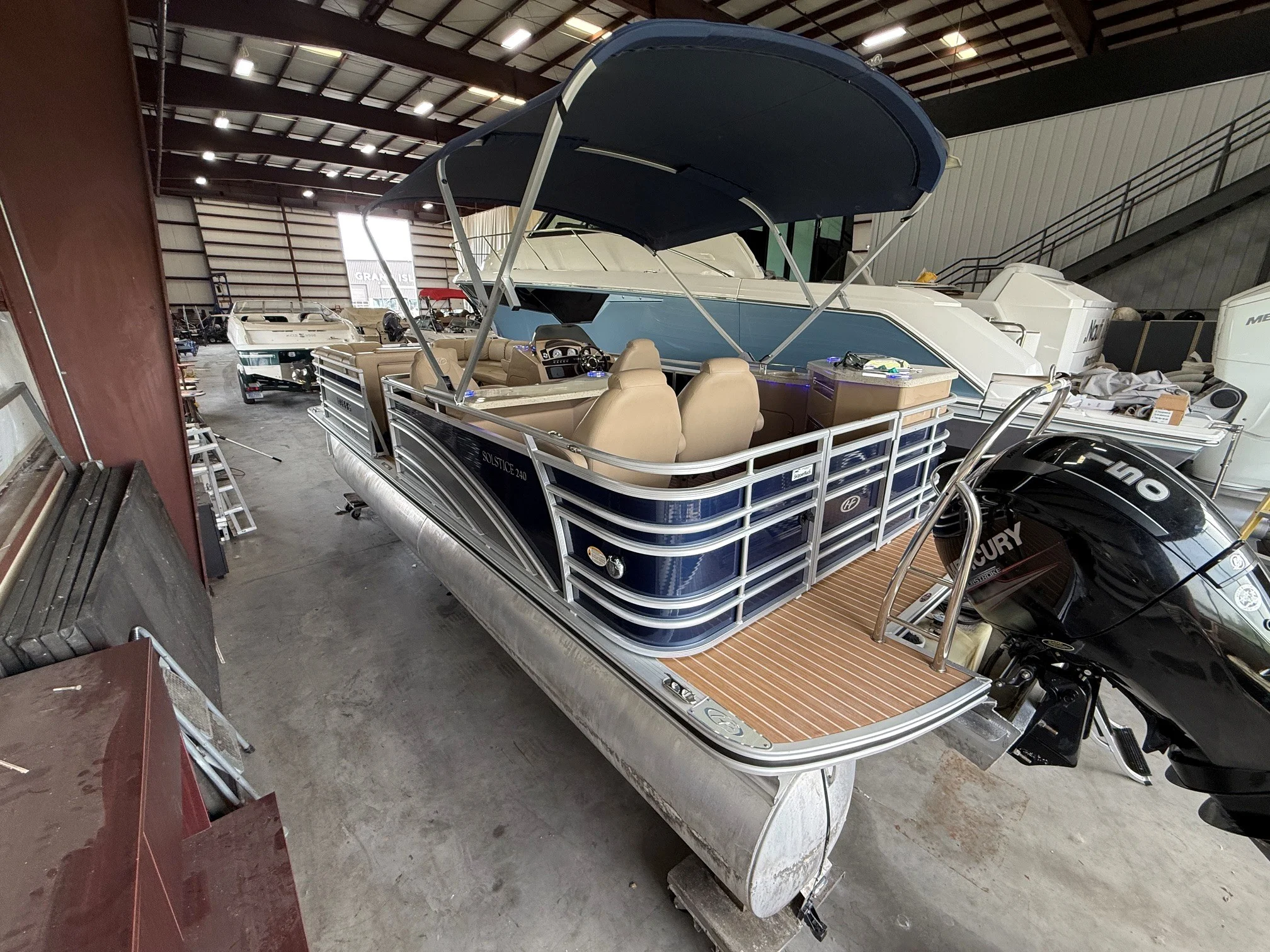 2015 Harris 240 SOLSTICE Image Thumbnail #2