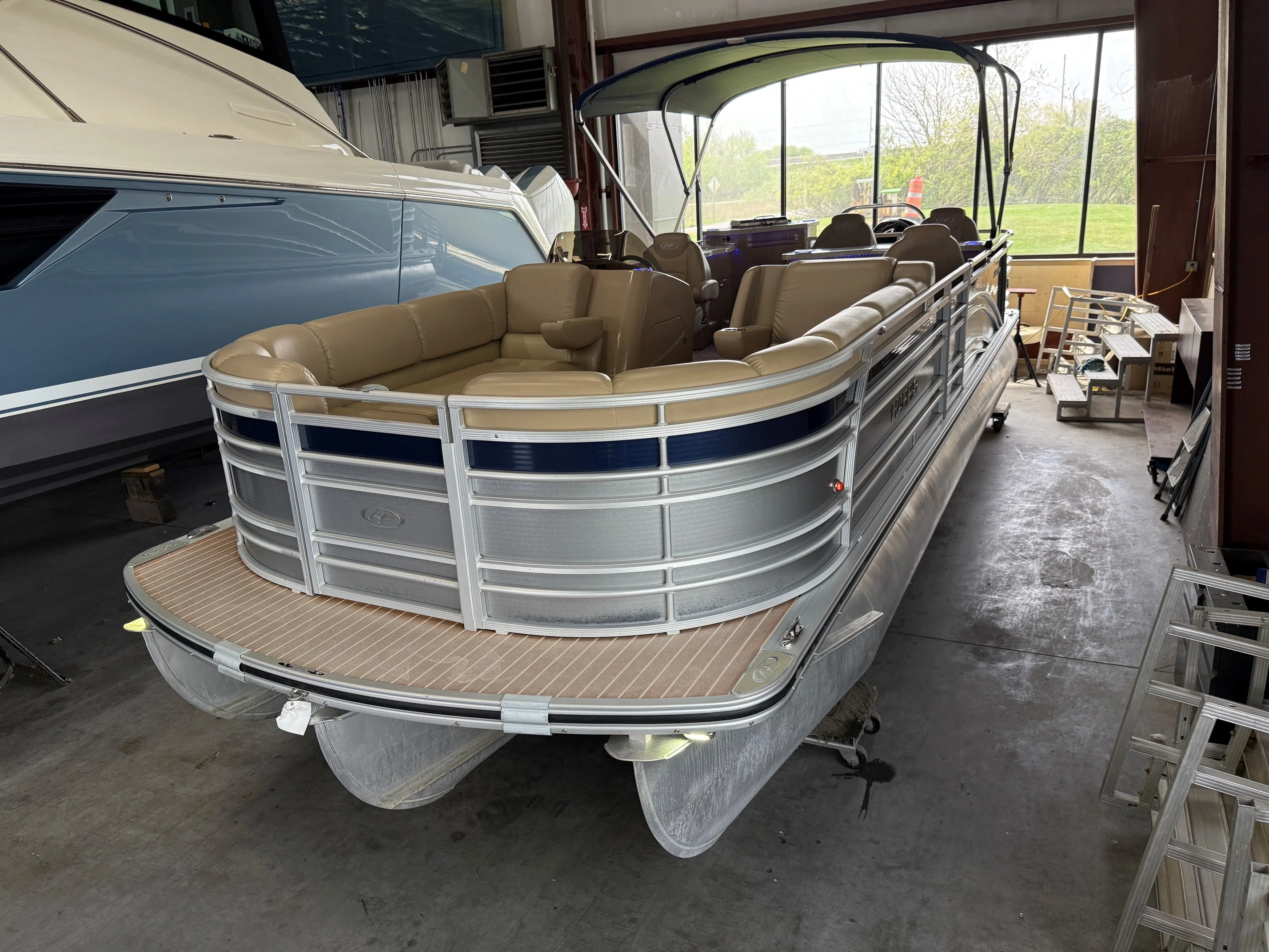 2015 Harris 240 SOLSTICE Image Thumbnail #0
