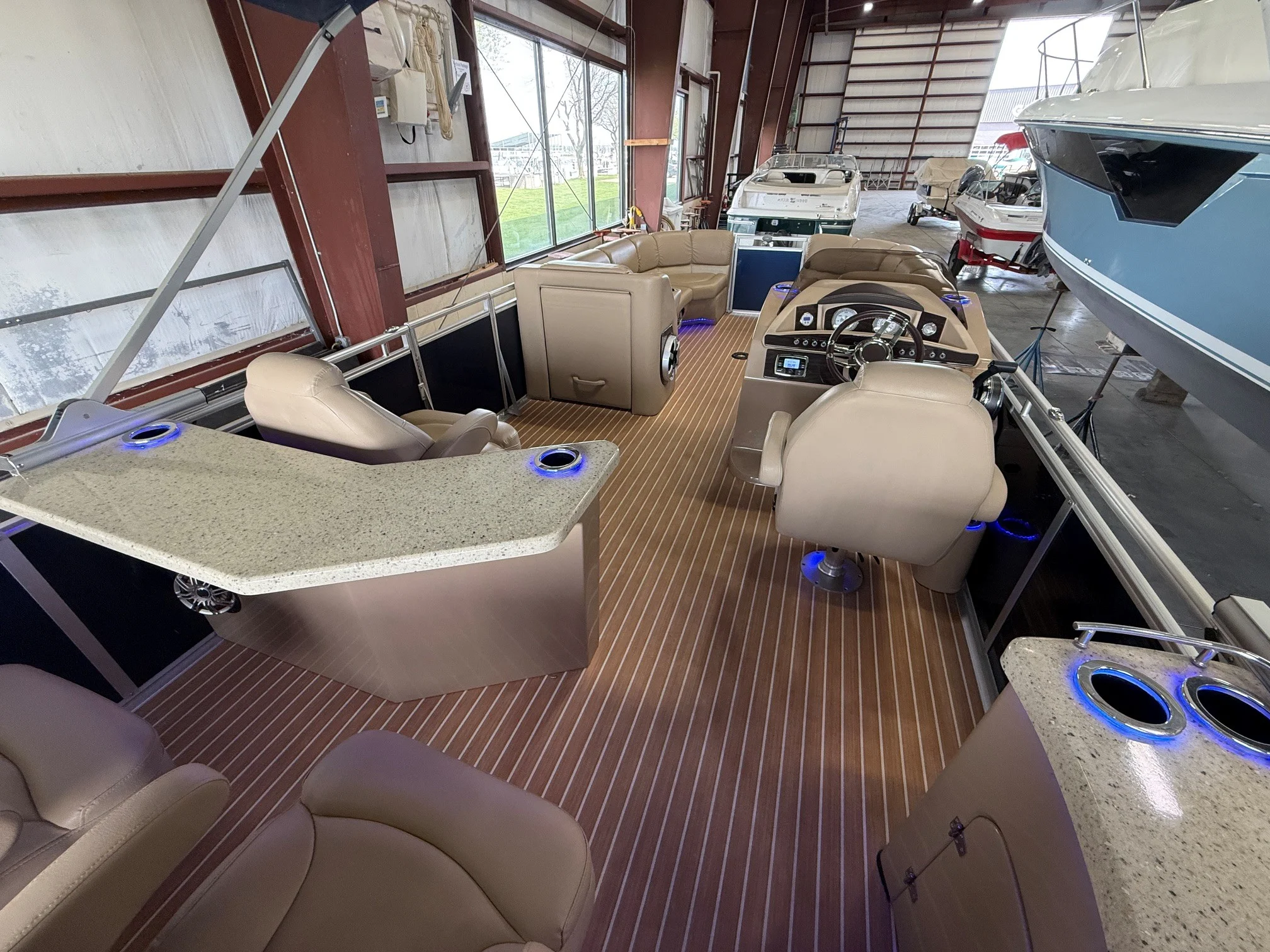 2015 Harris 240 SOLSTICE Image Thumbnail #13