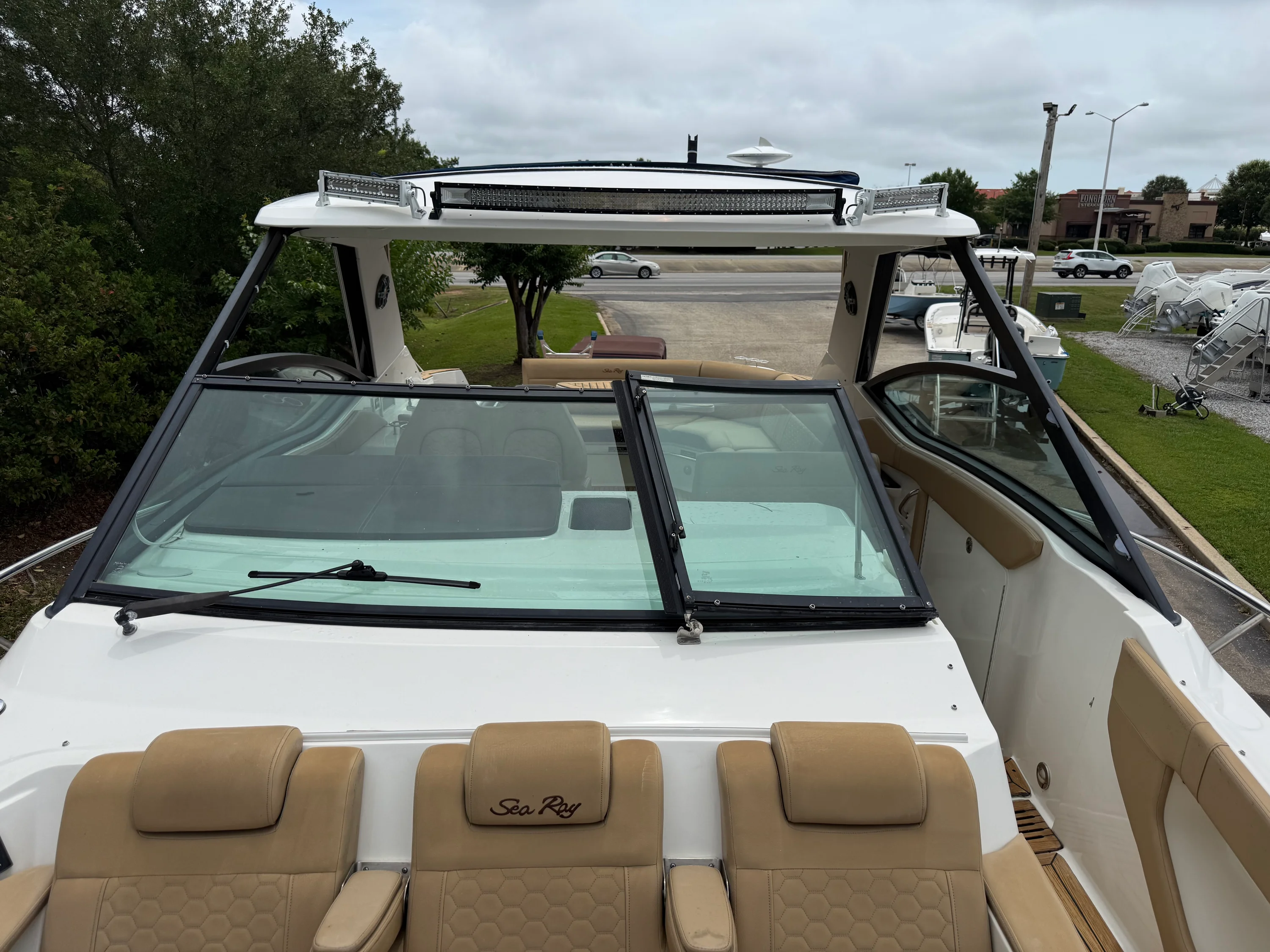 2020 Sea Ray 320 SUNDANCER Image Thumbnail #41