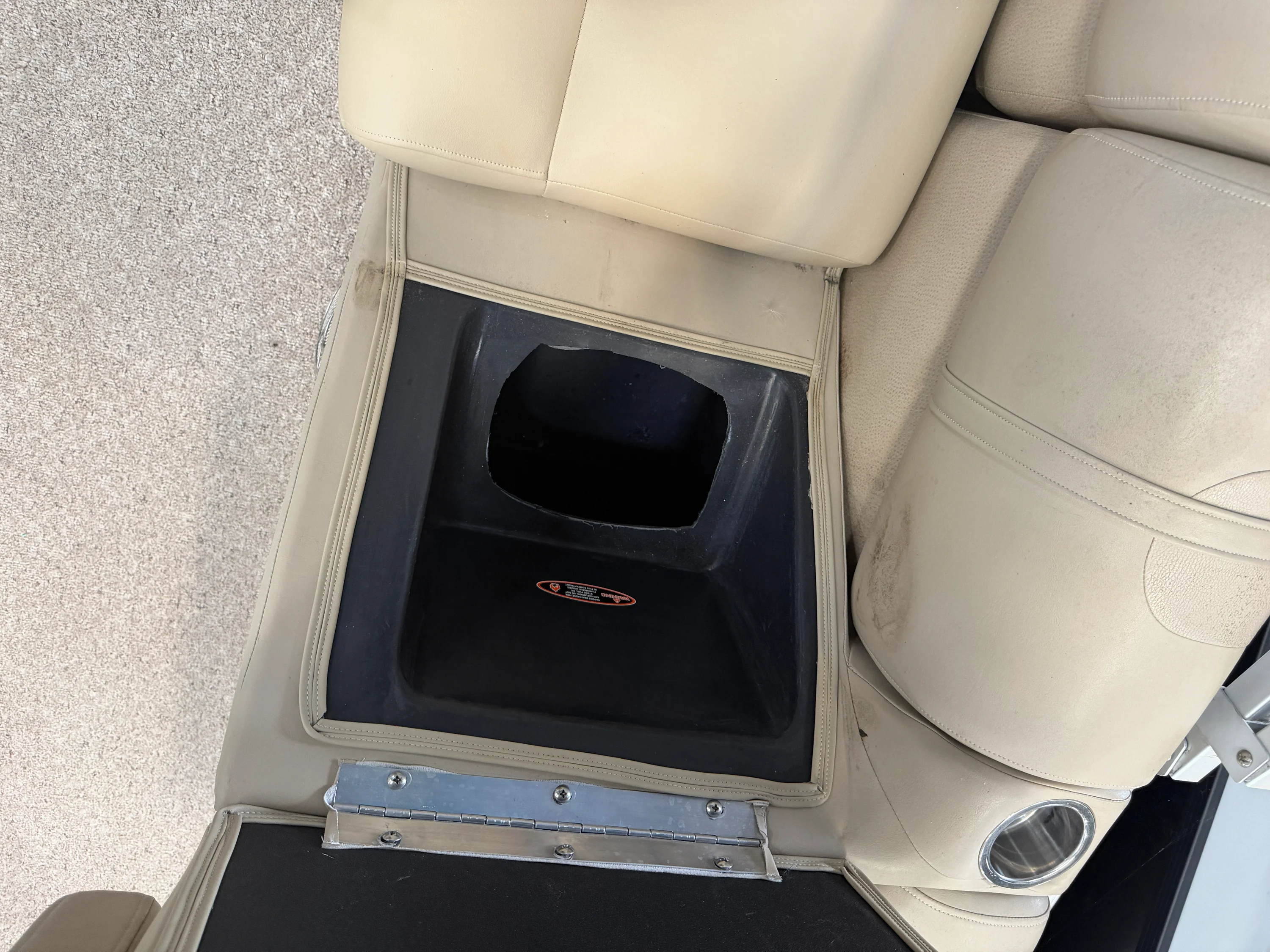 2011 Harris 230 SOLSTICE Image Thumbnail #28