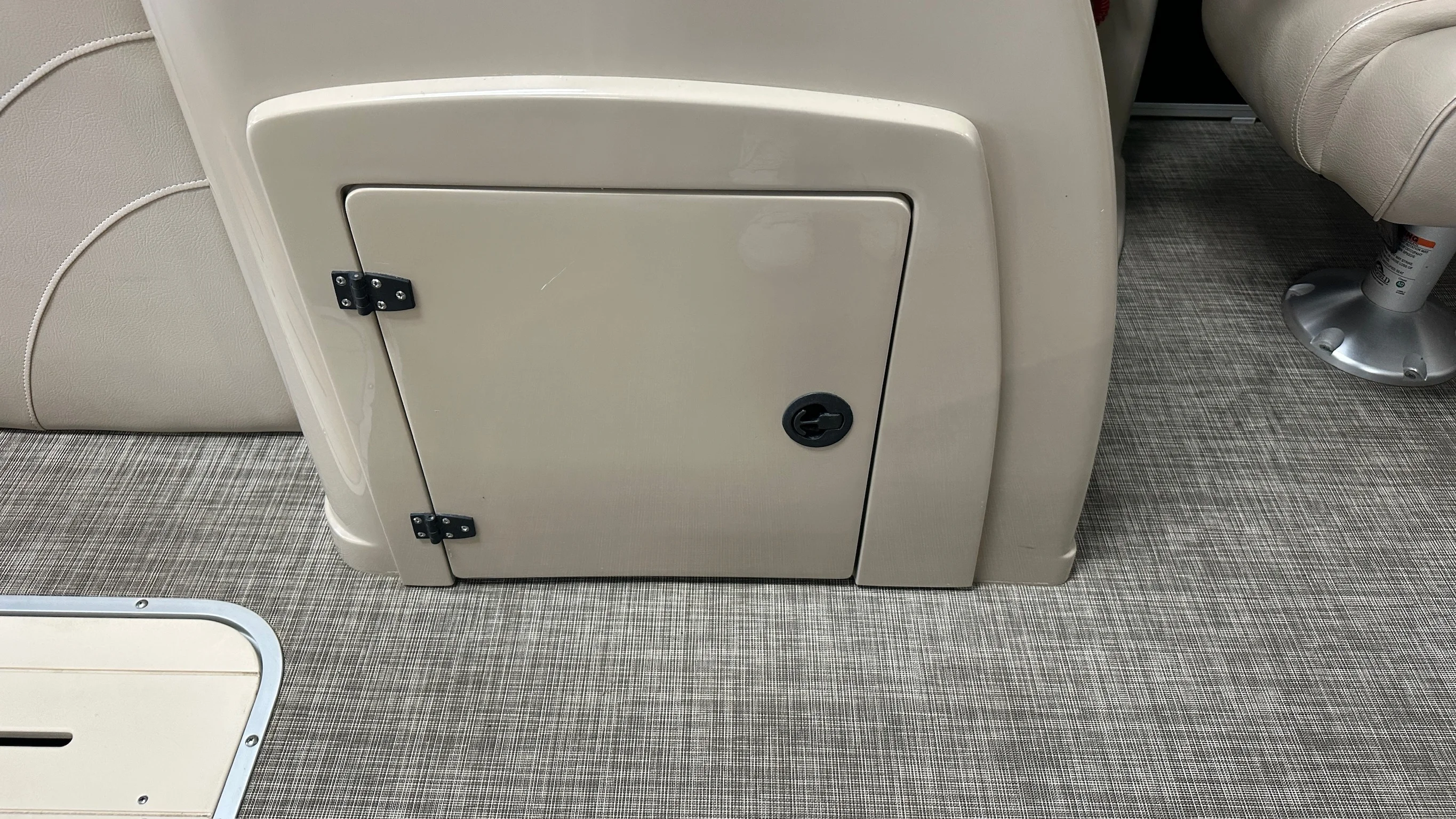 2016 G3 Boats SUNCATCHER X324SS Image Thumbnail #37