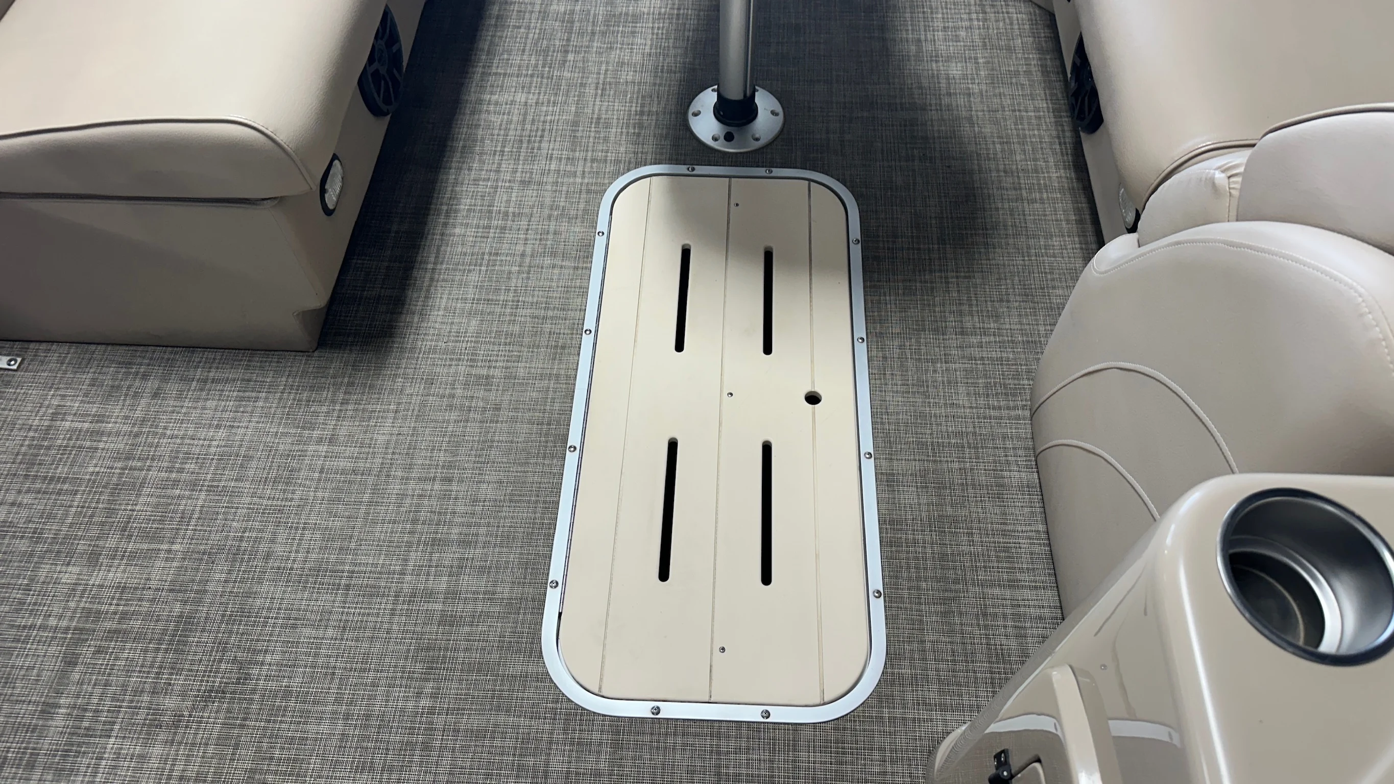 2016 G3 Boats SUNCATCHER X324SS Image Thumbnail #27