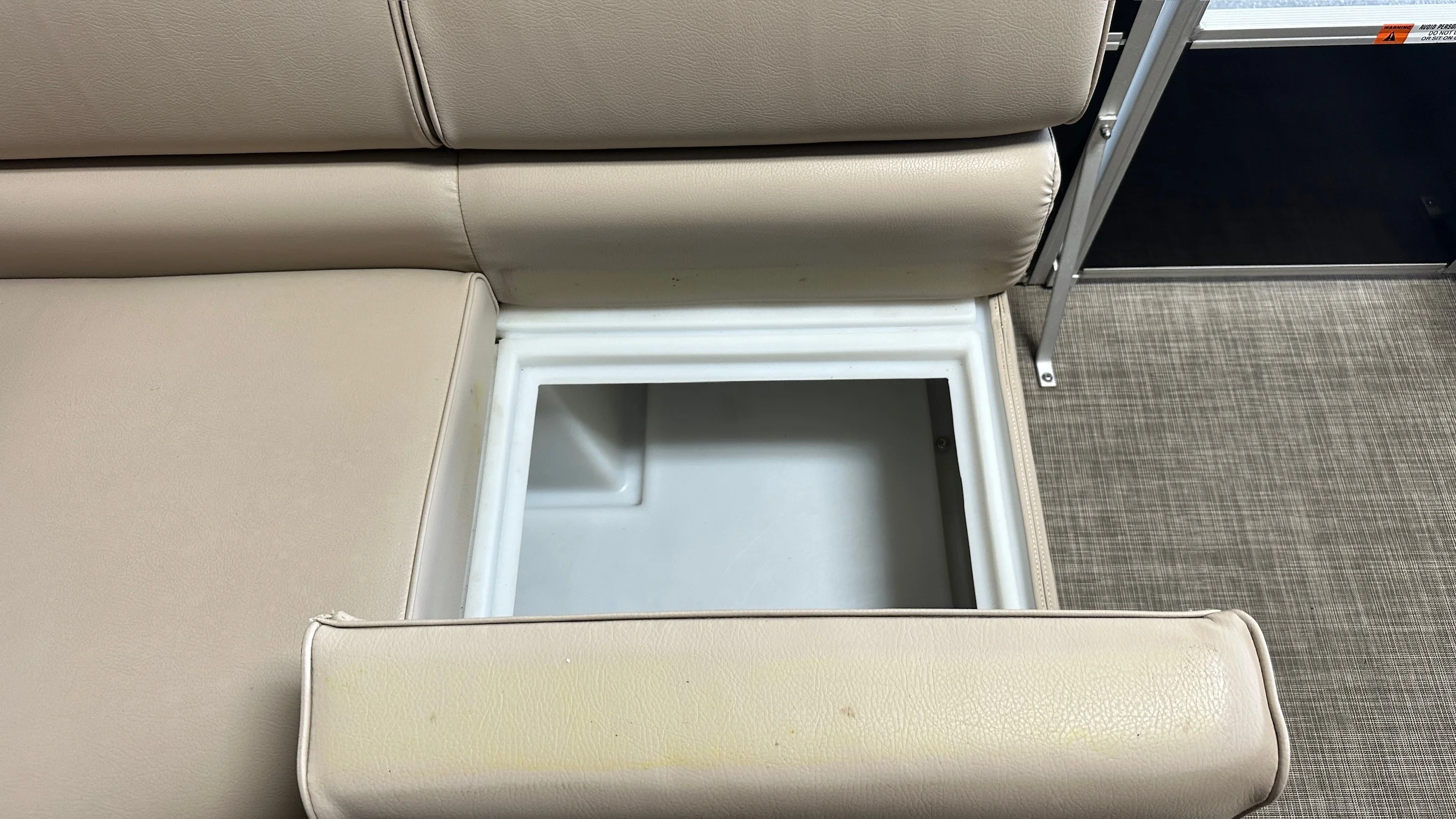 2016 G3 Boats SUNCATCHER X324SS Image Thumbnail #31