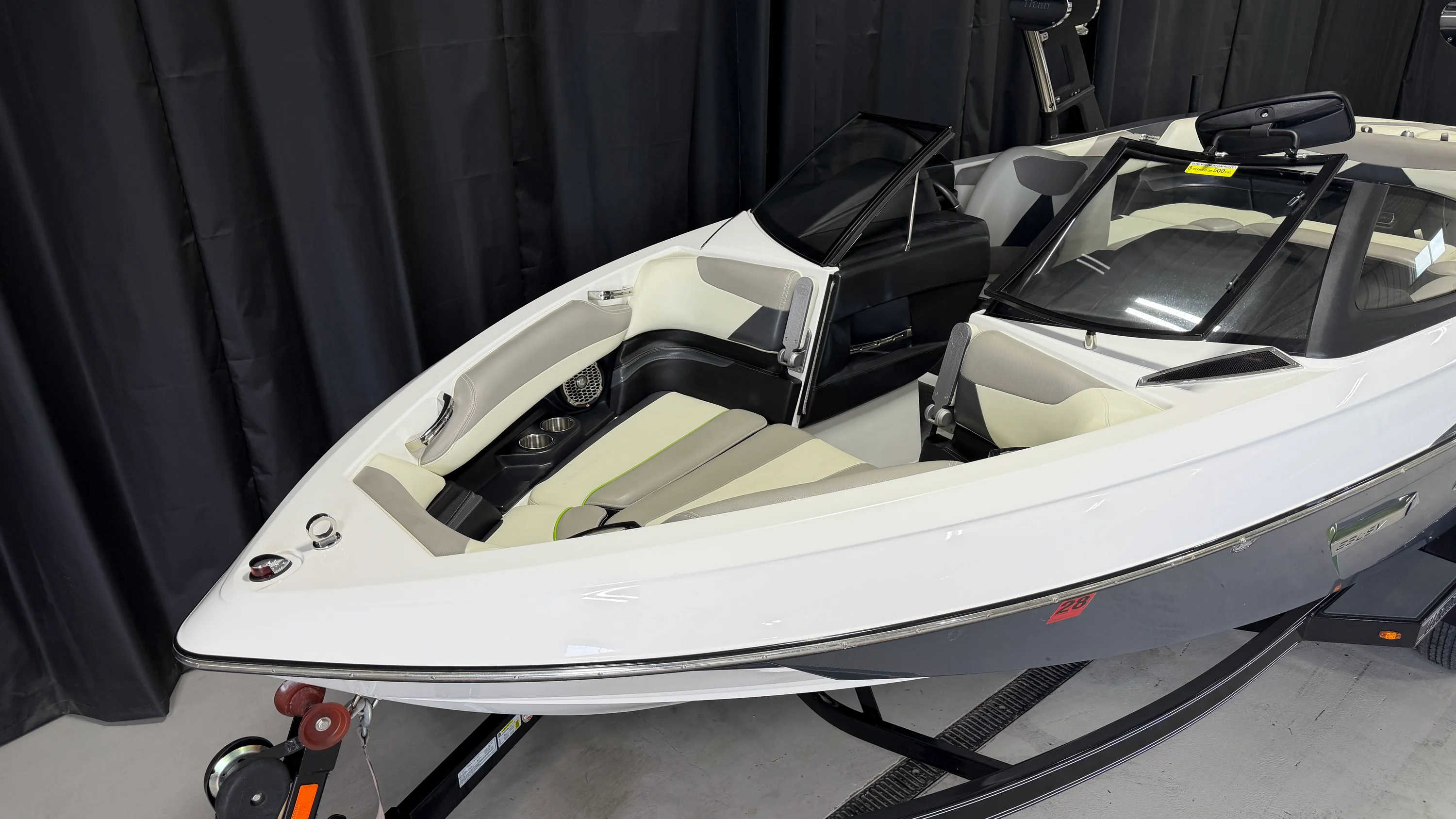 2014 Malibu WAKESETTER 23 LSV Image Thumbnail #4