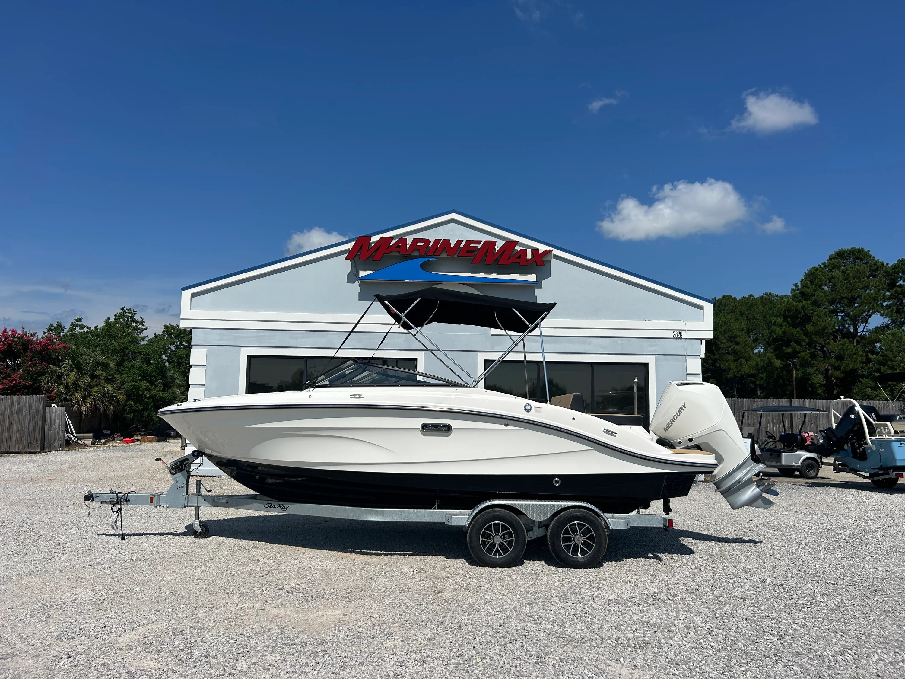 2026 Sea Ray SPX 210 Outboard Image Thumbnail #0