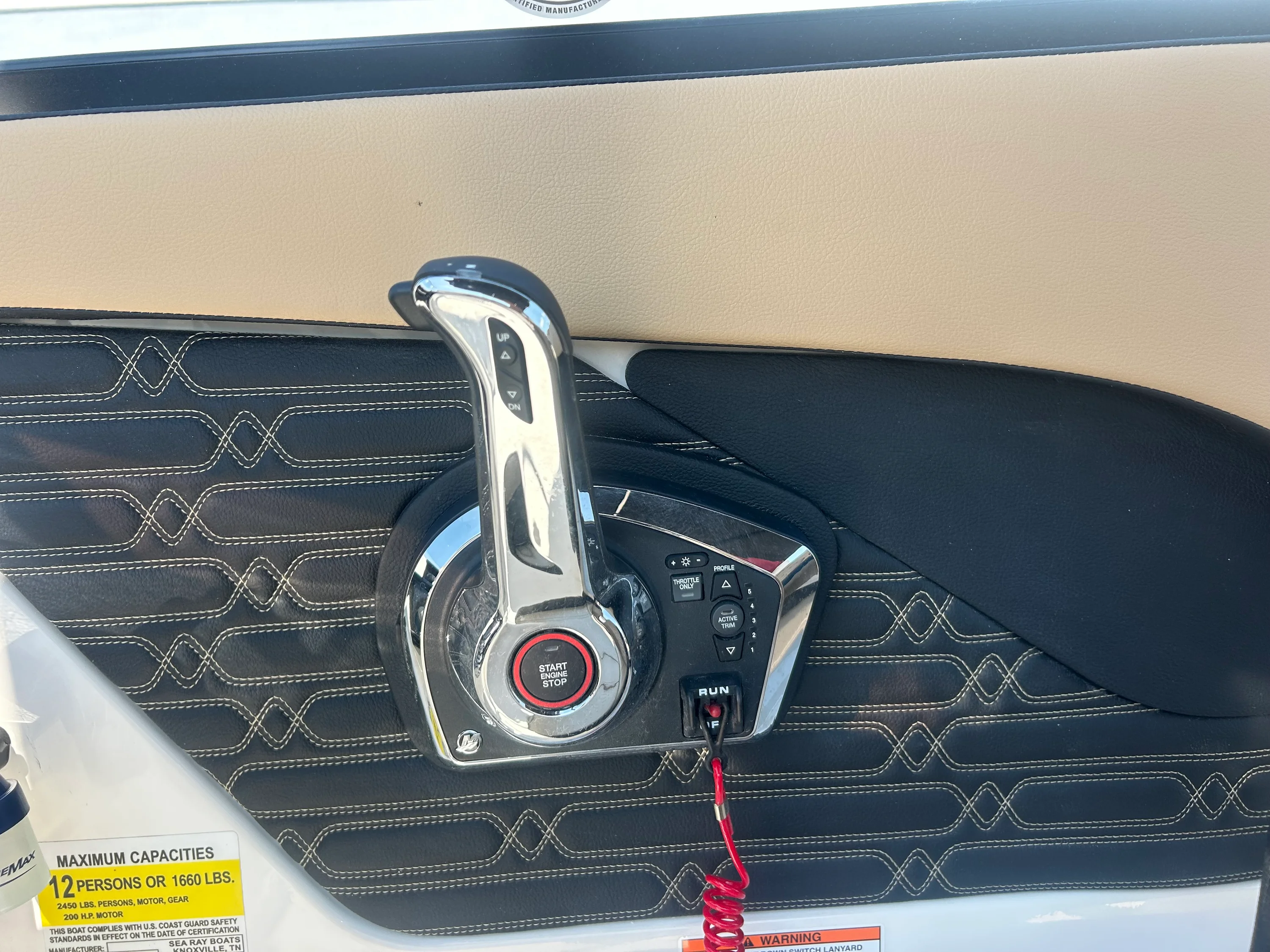 2026 Sea Ray SPX 210 Outboard Image Thumbnail #17