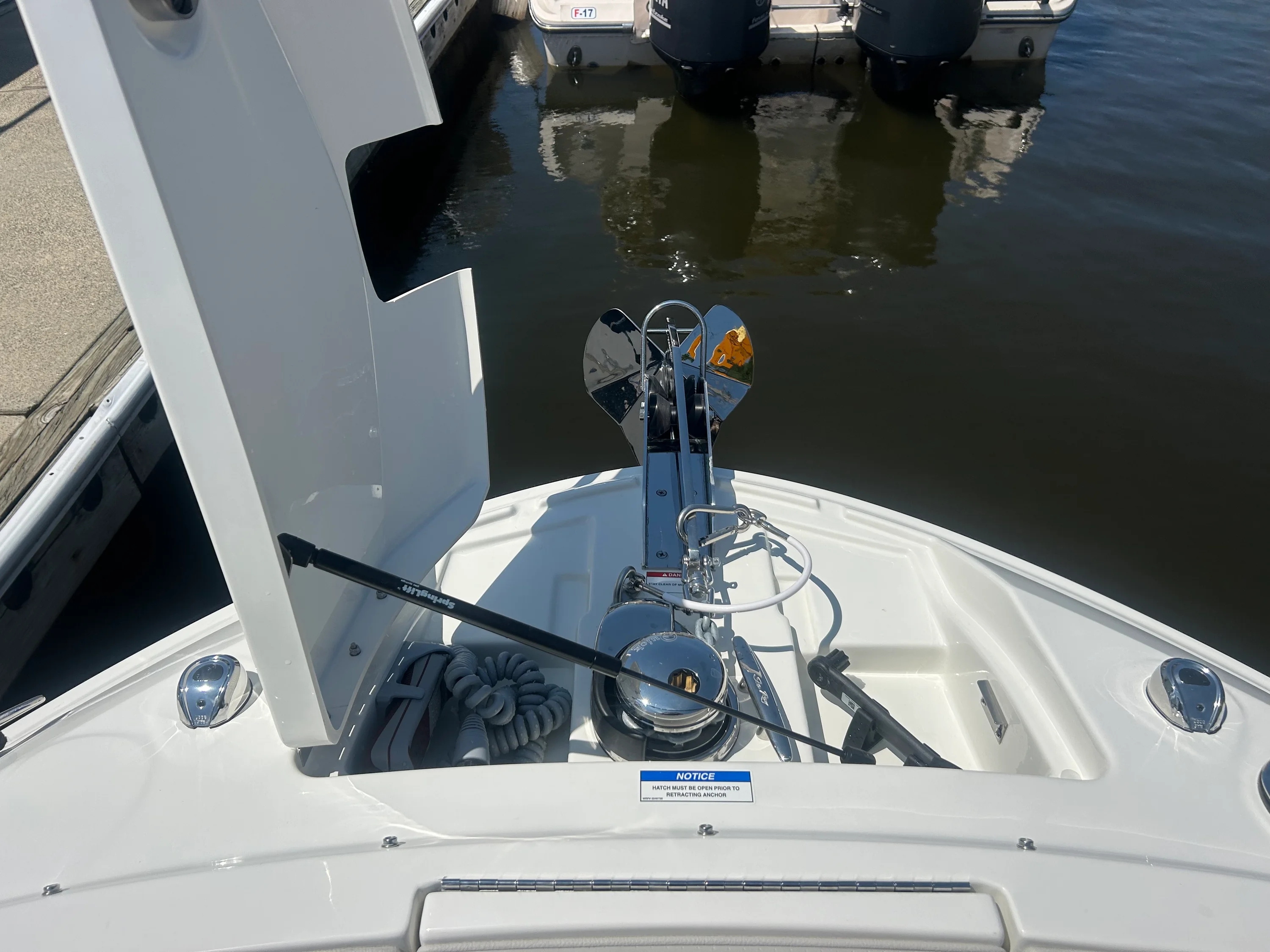 2026 Sea Ray SLX 310 Outboard Image Thumbnail #34
