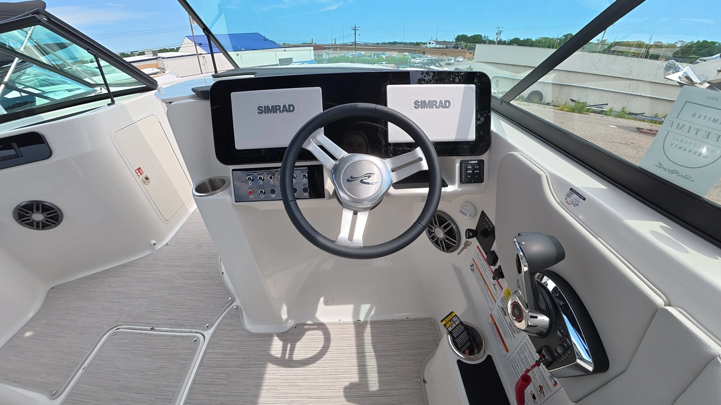 2026 Sea Ray SDX 250 Outboard Image Thumbnail #26