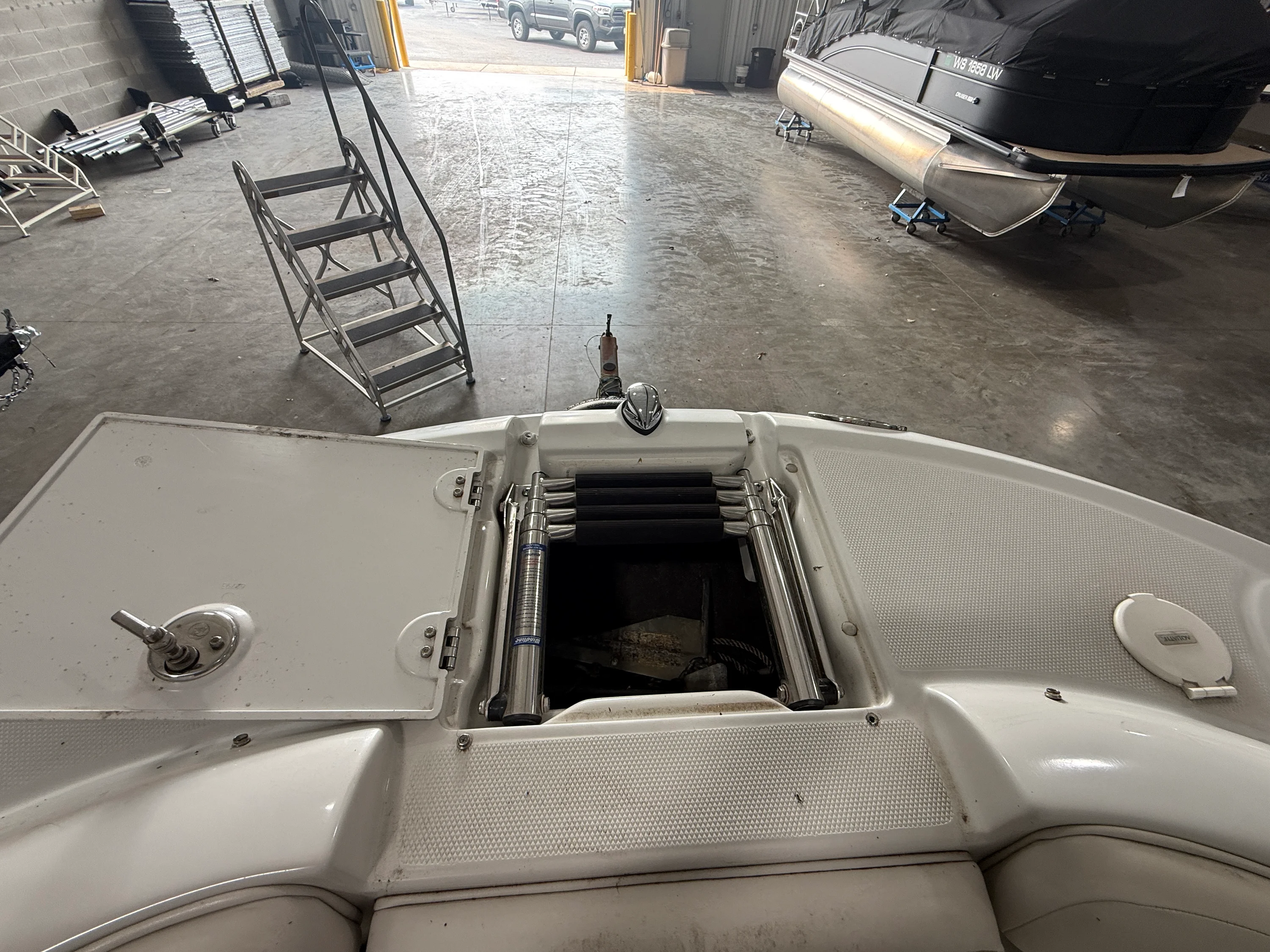 2007 Crownline 220 EX Image Thumbnail #11