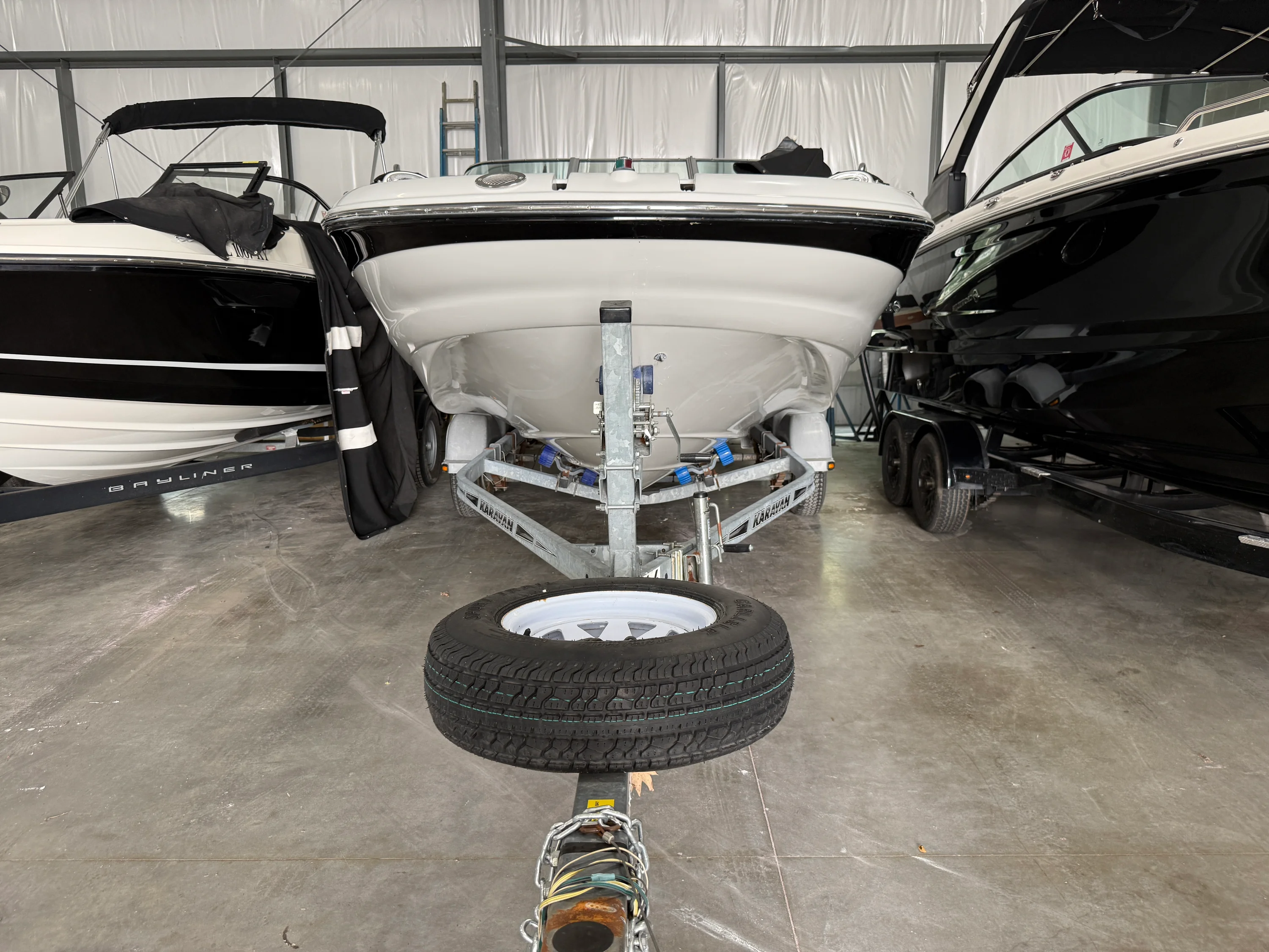 2007 Crownline 220 EX Image Thumbnail #1
