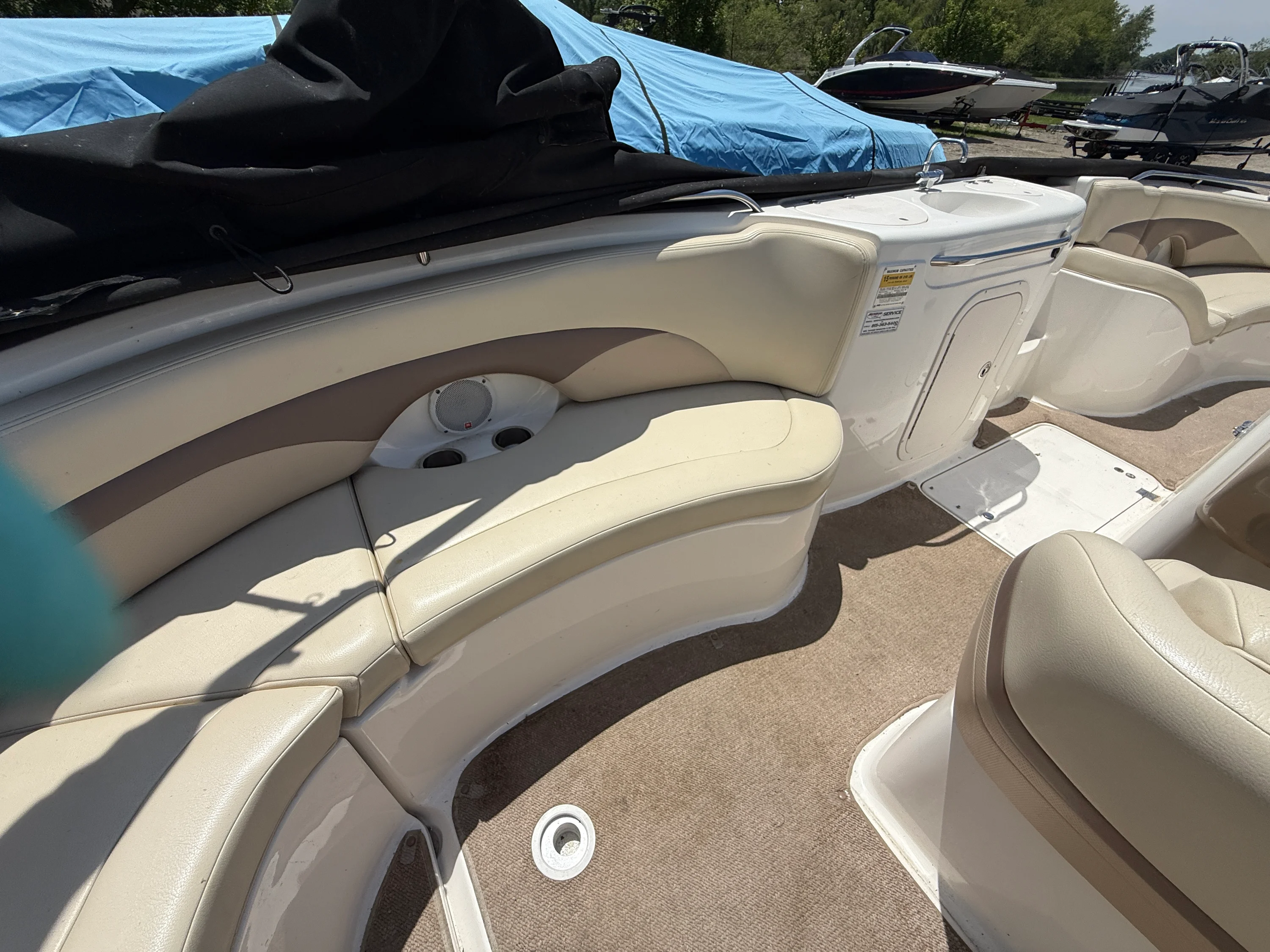 2005 Chaparral 252 SUNSESTA Image Thumbnail #13