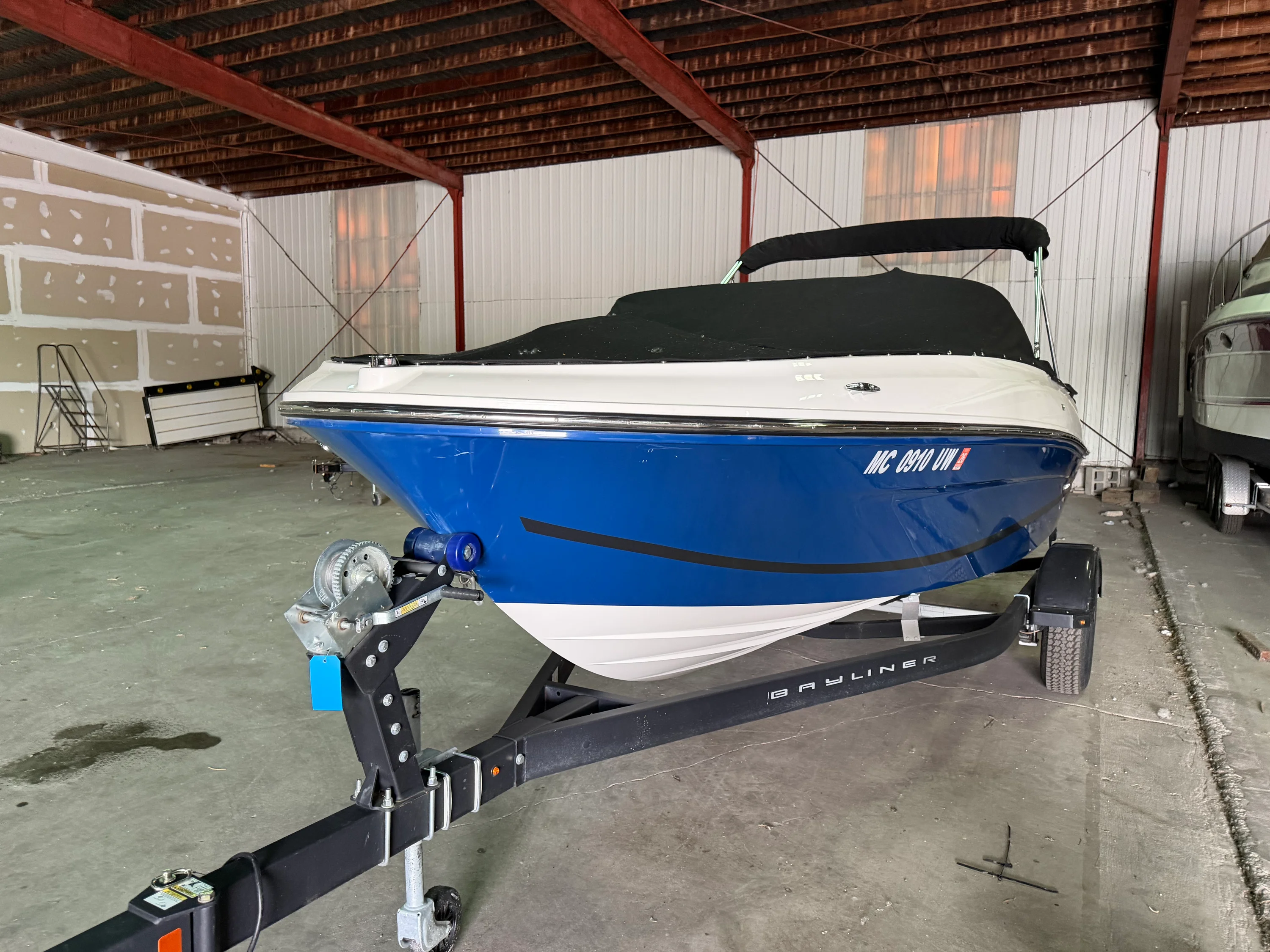 2023 Bayliner VR4 Bowrider Image Thumbnail #1