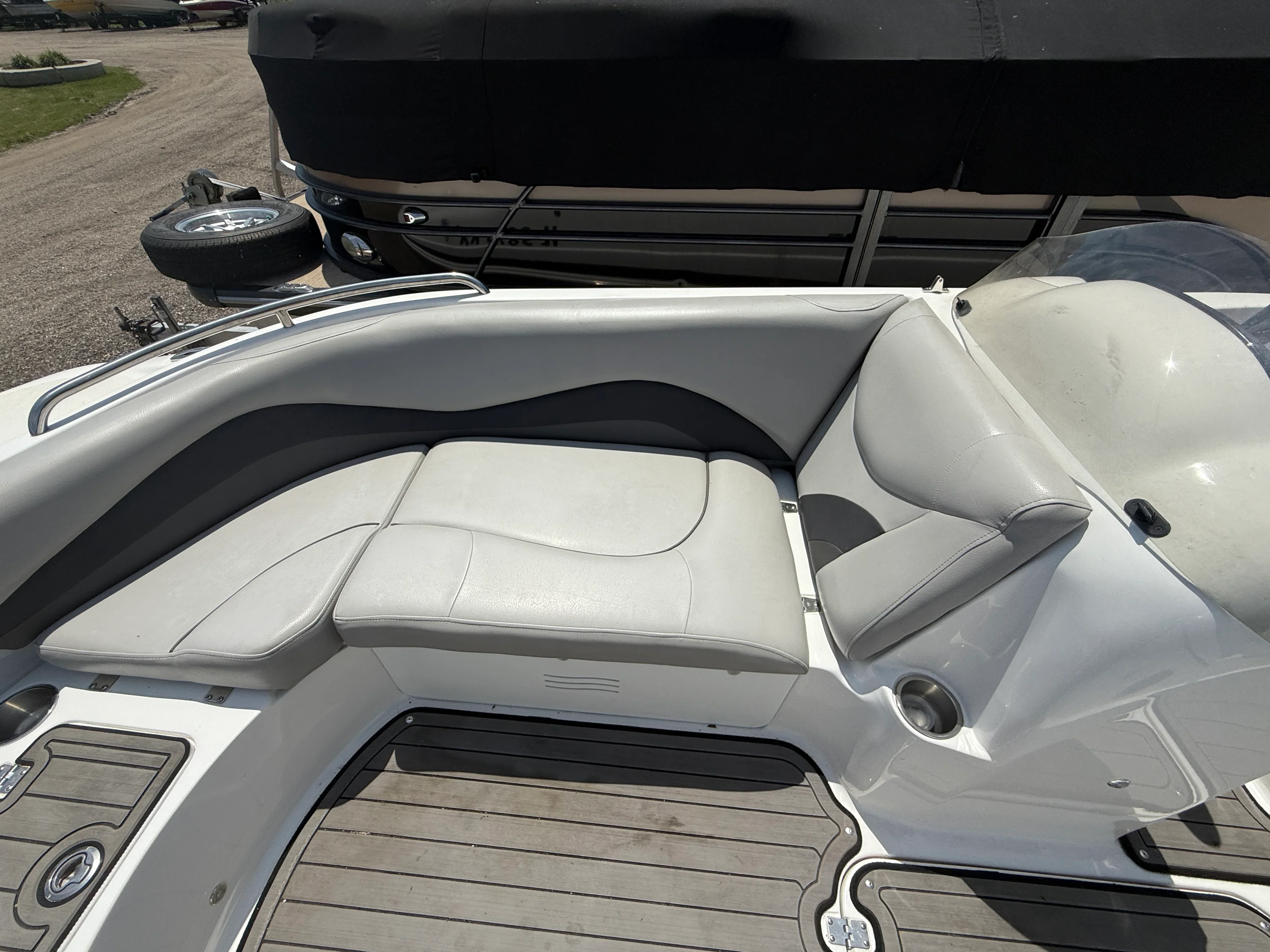 2018 Hurricane SS 202 Image Thumbnail #4