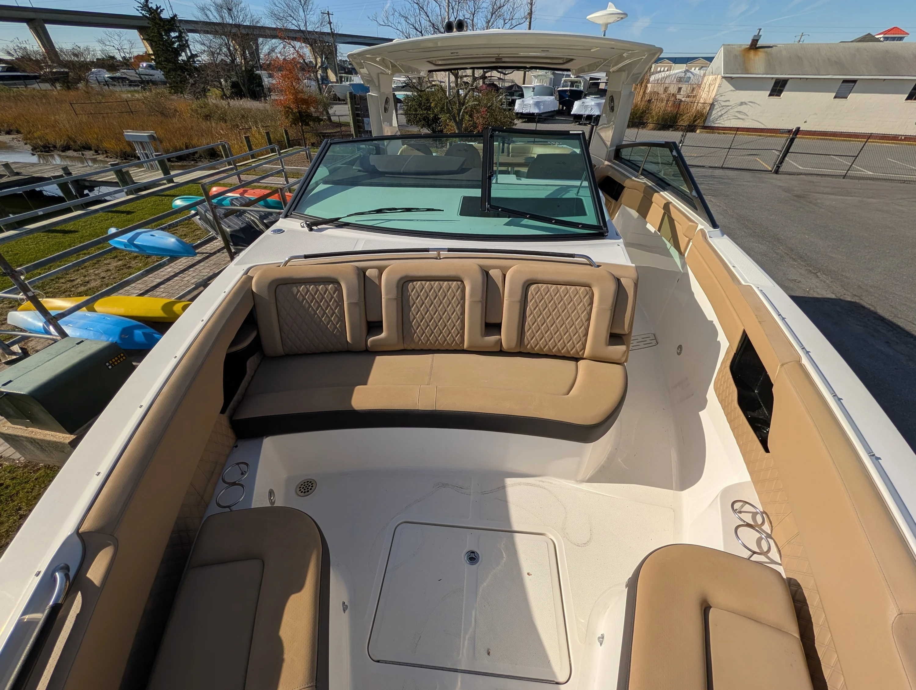 2023 Sea Ray 400 SLX OB Image Thumbnail #16