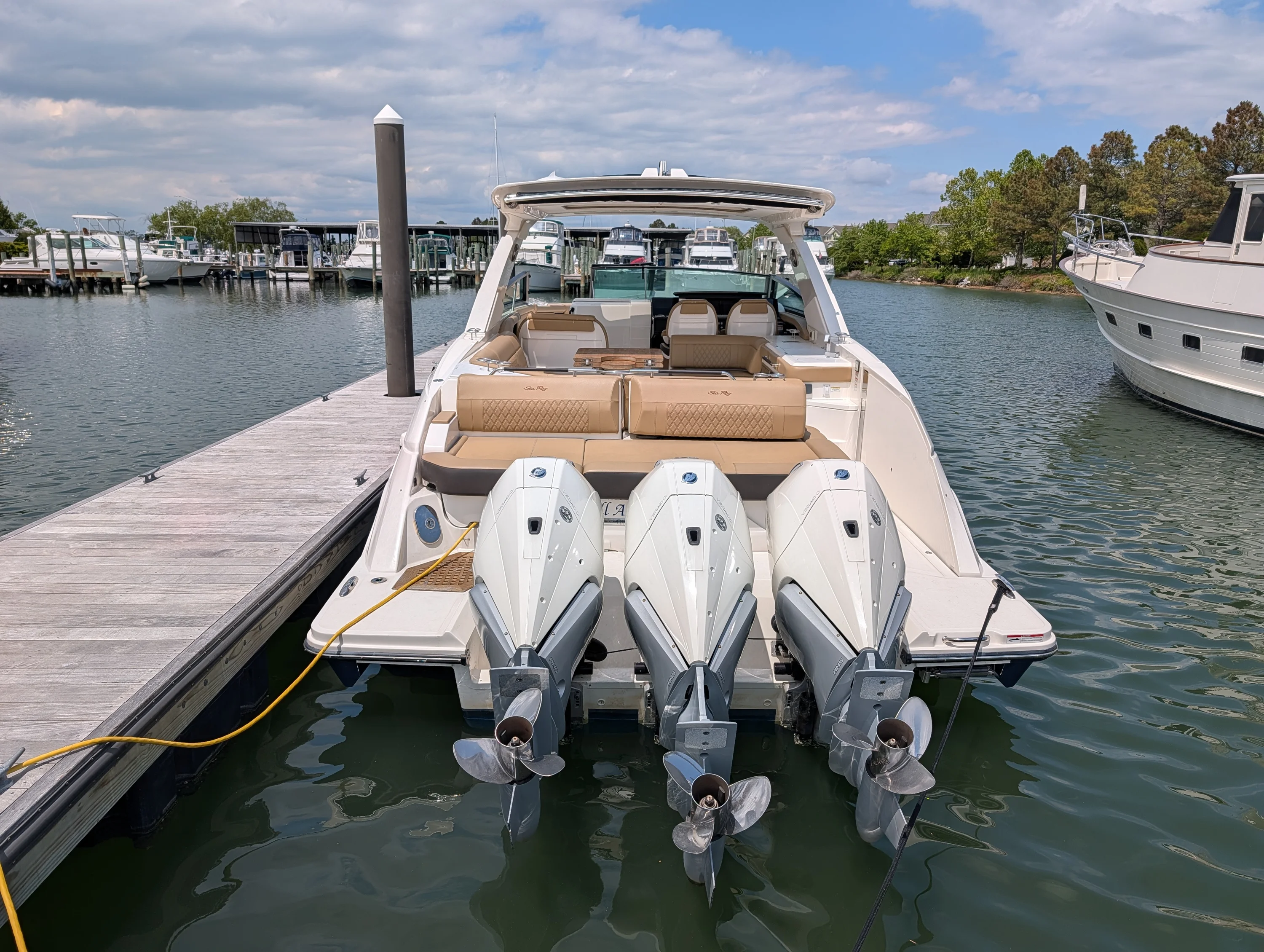 2023 Sea Ray 400 SLX OB Image Thumbnail #42