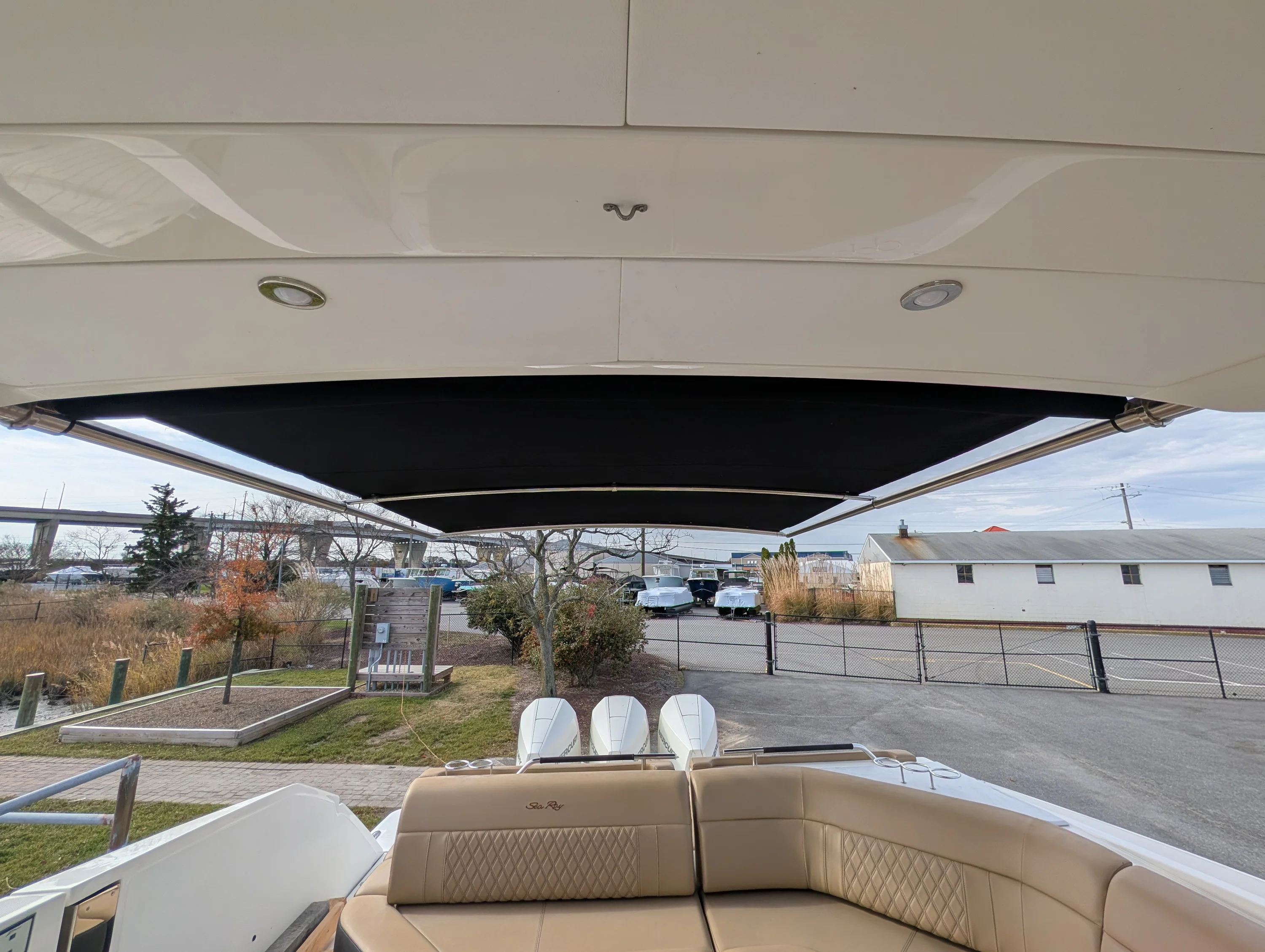 2023 Sea Ray 400 SLX OB Image Thumbnail #31