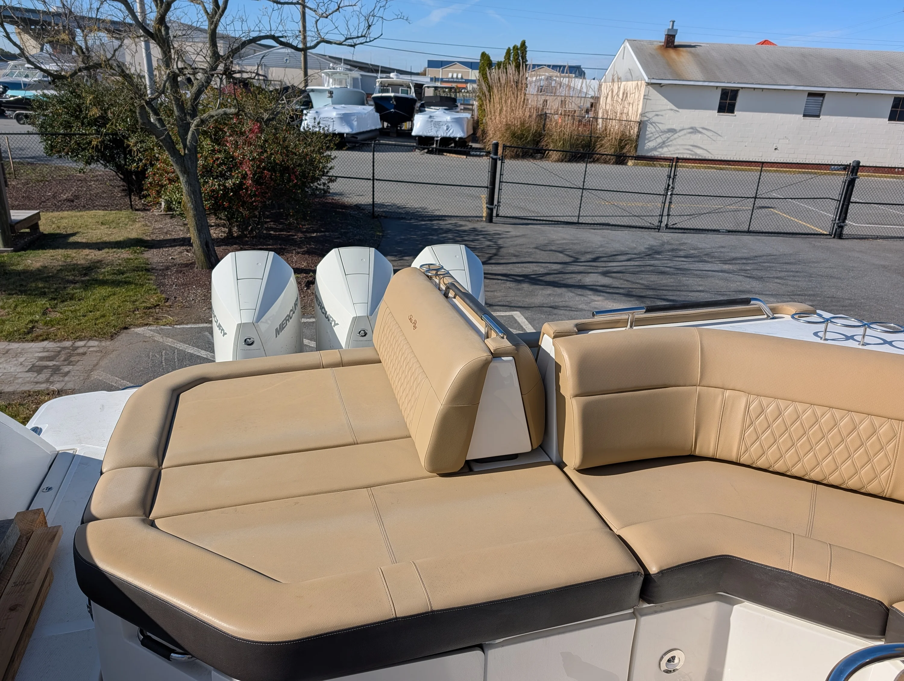 2023 Sea Ray 400 SLX OB Image Thumbnail #28