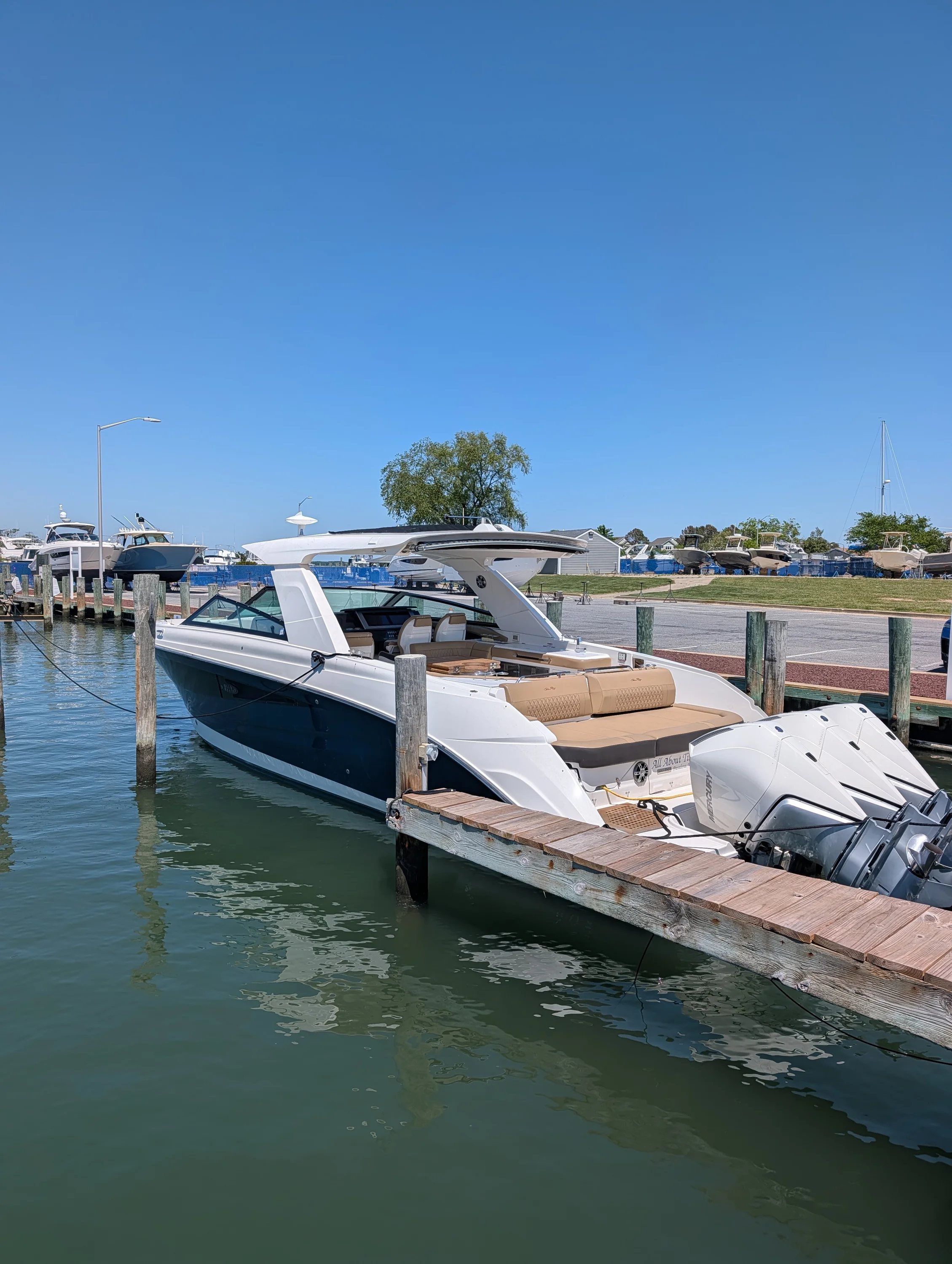 2023 Sea Ray 400 SLX OB Image Thumbnail #34