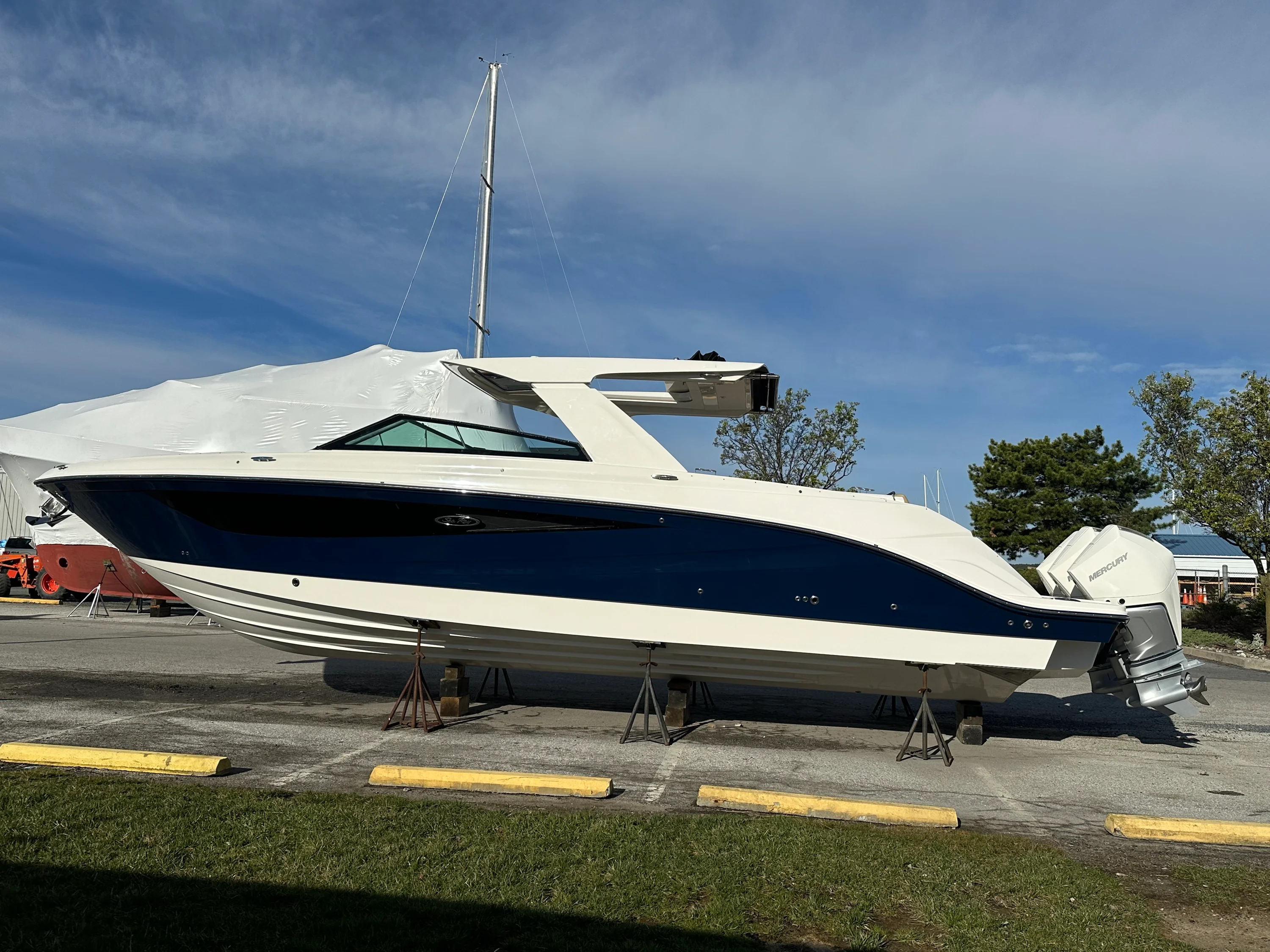 2023 Sea Ray 400 SLX OB Image Thumbnail #0