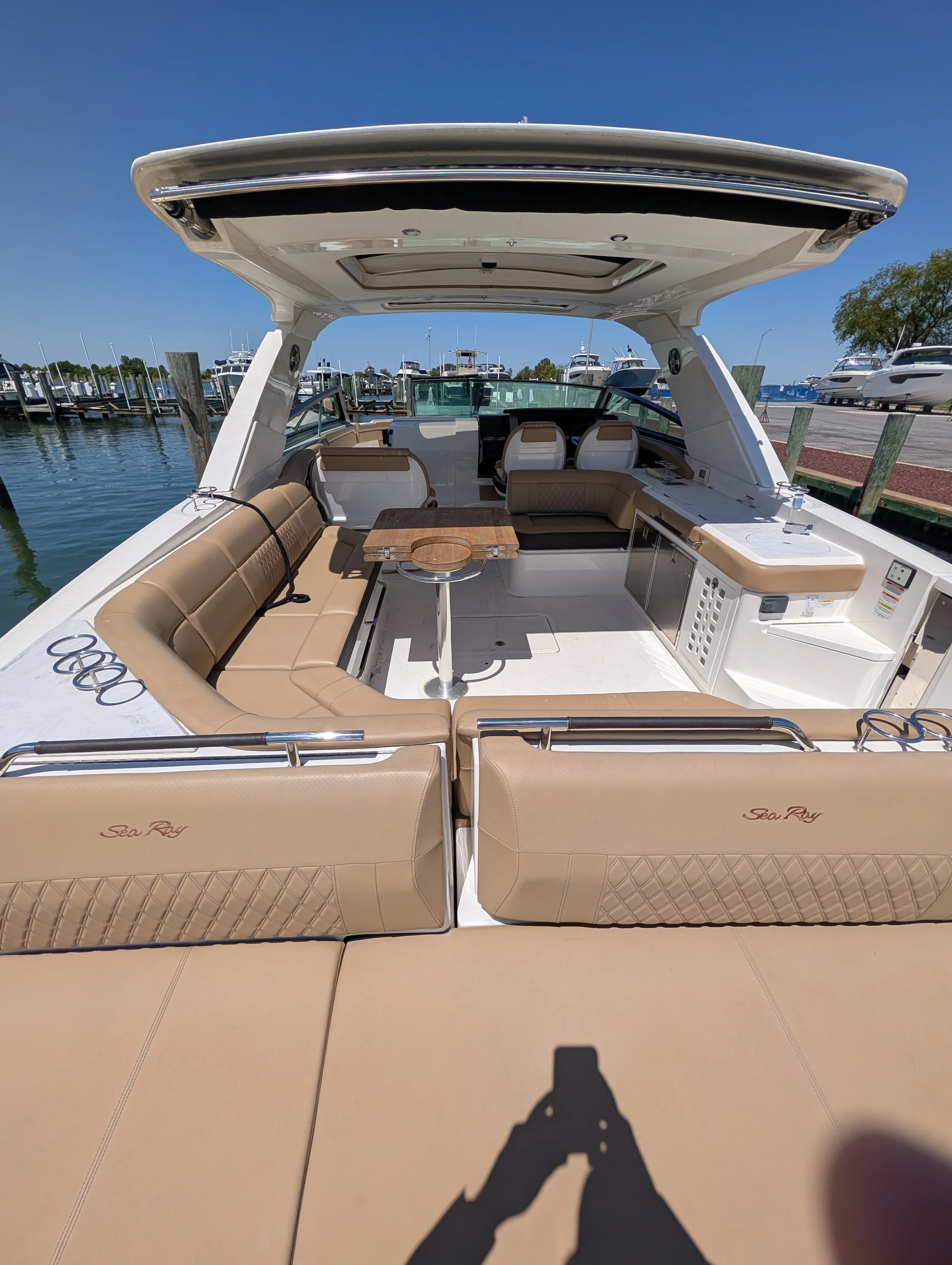2023 Sea Ray 400 SLX OB Image Thumbnail #35