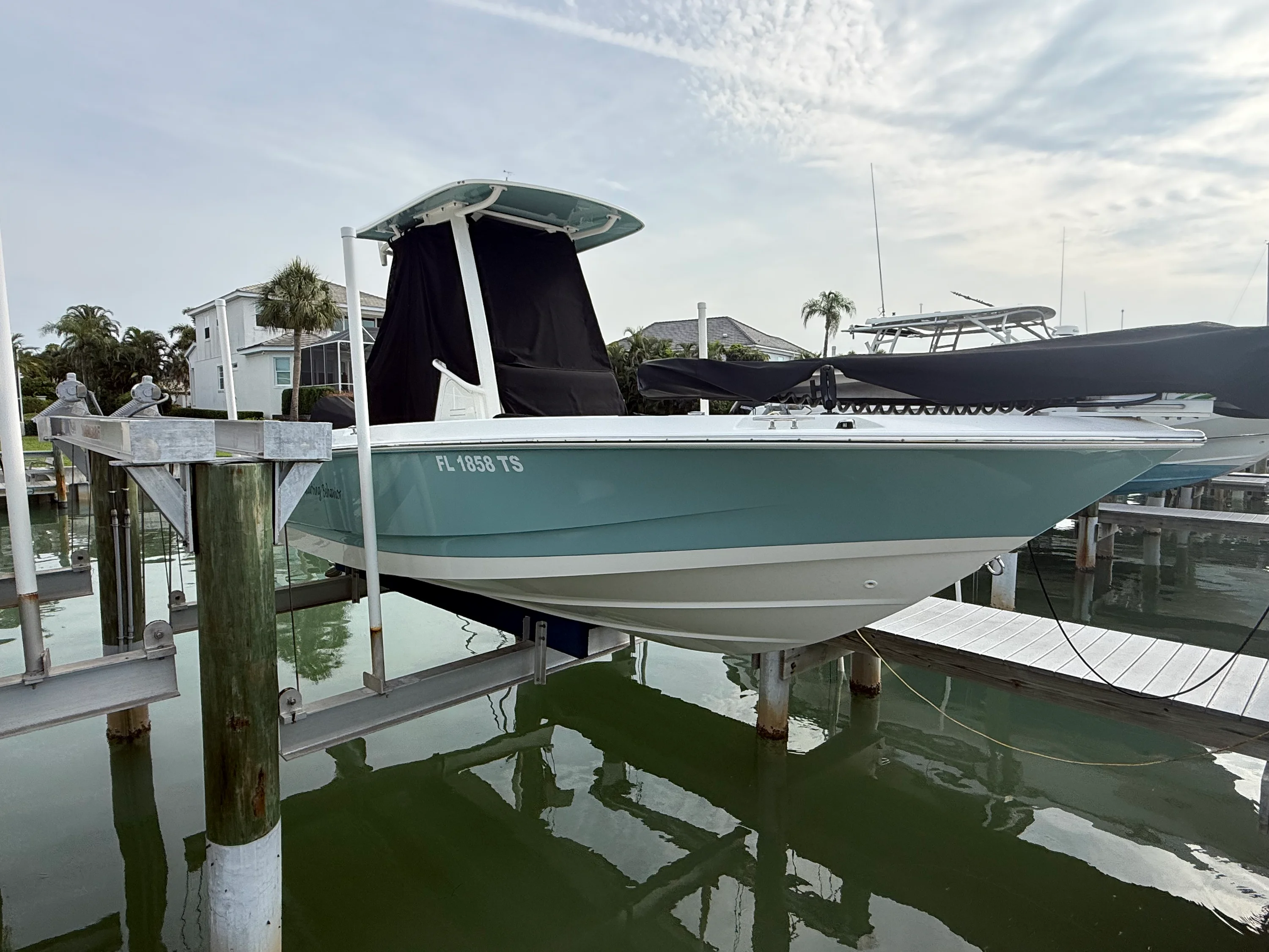 2024 Boston Whaler 22 DAUNTLESS Image Thumbnail #0
