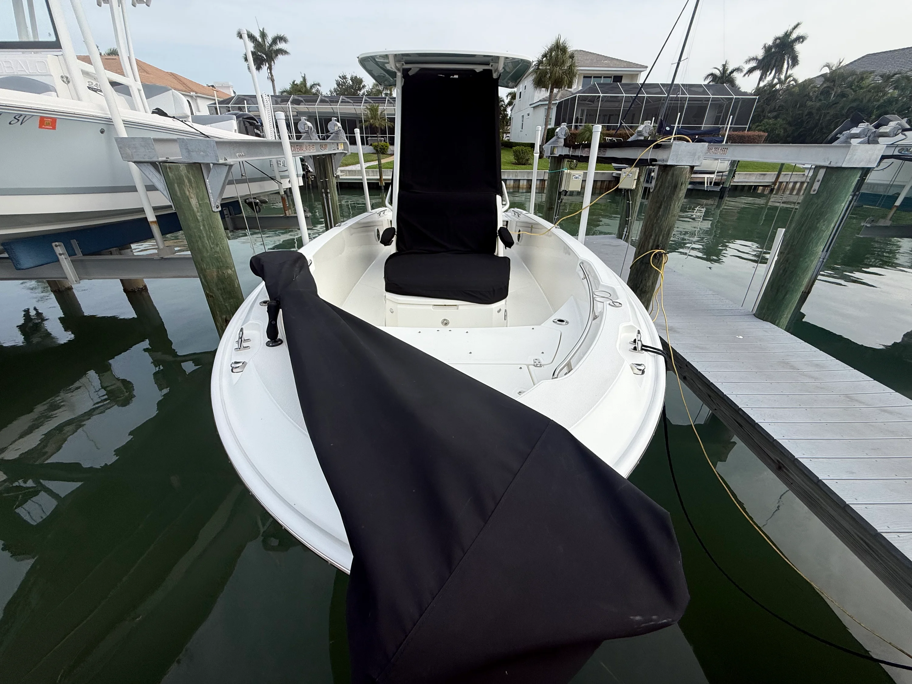 2024 Boston Whaler 22 DAUNTLESS Image Thumbnail #11